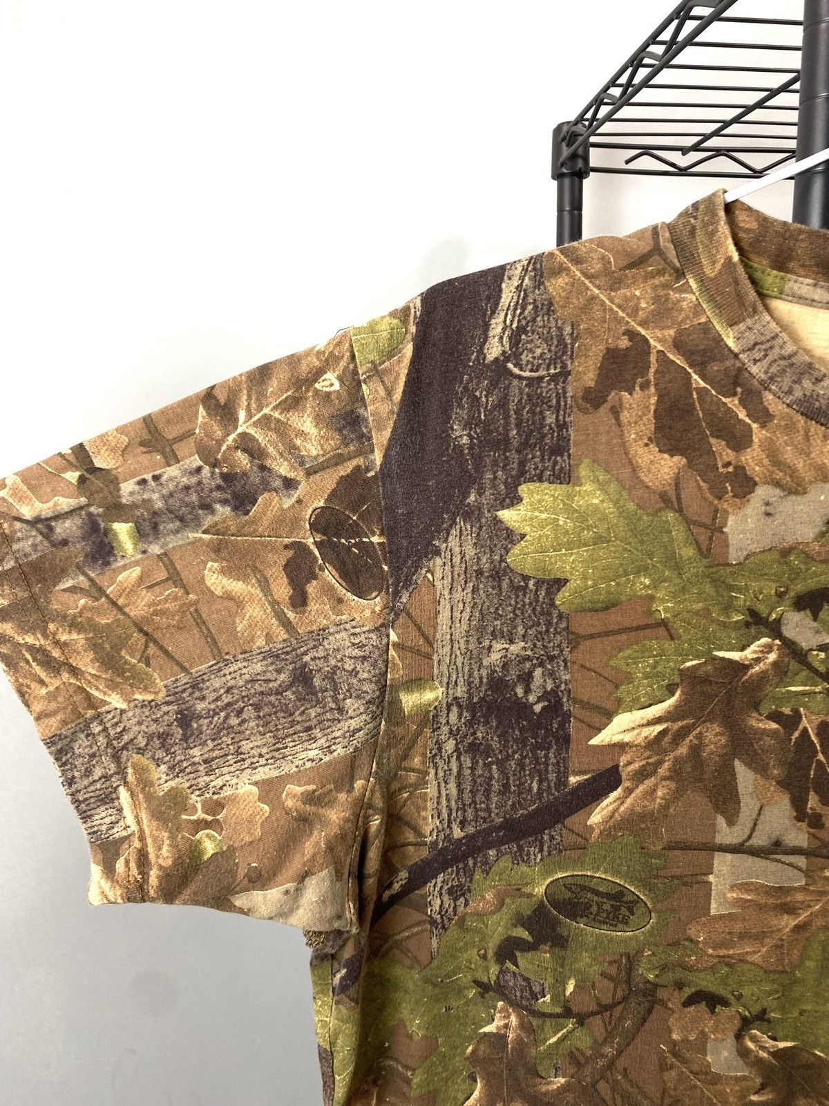 Japanese Brand Y2K Vintage Forest Camo Tee Shirt Archive Hype Carhartt Size US M / EU 48-50 / 2 - 4 Thumbnail