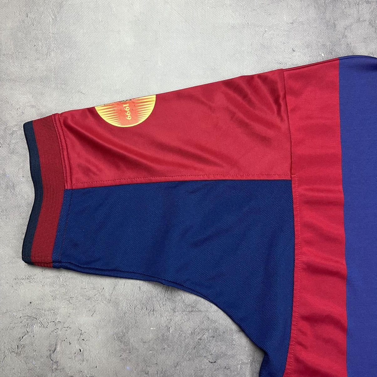 Nike Rare! Barcelona Nike Soccer Jersey Shirt 00s Vintage Size US M / EU 48-50 / 2 - 16 Thumbnail