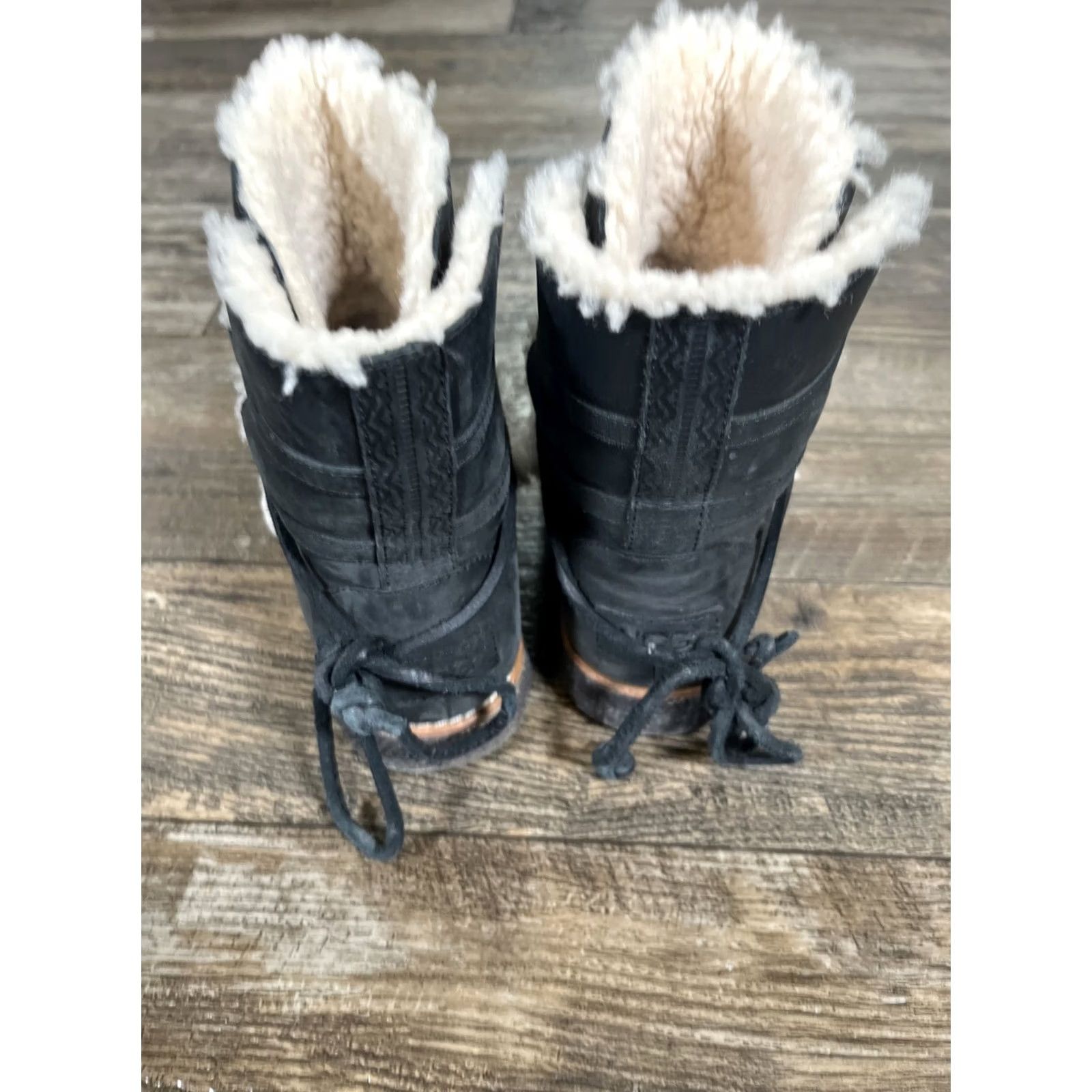 Ugg VINTAGE? No — UGG Australia Luisa Womens 7 Water Resistant Leather Boots Gray Size US 7 / IT 37 - 3 Thumbnail