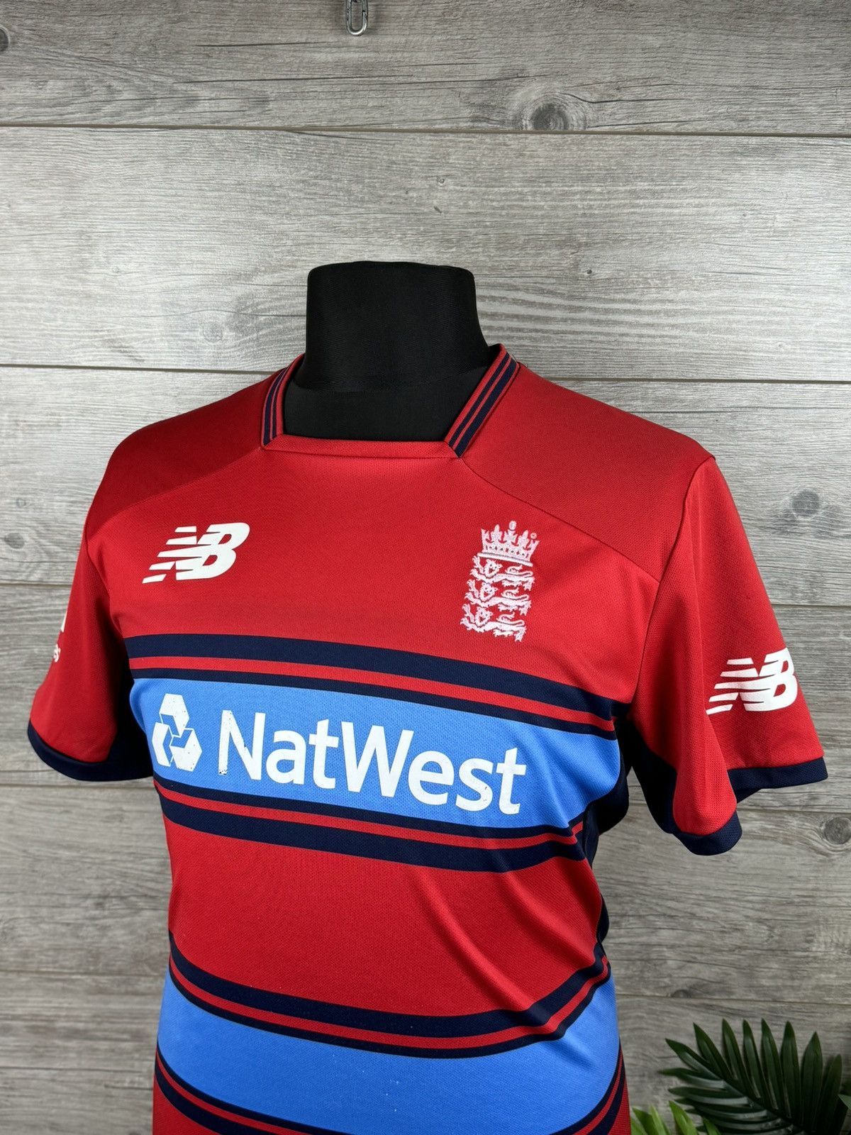 New Balance Soccer Jersey England ECB Cricket Shirt 2017 18 in Red Men s Size Large