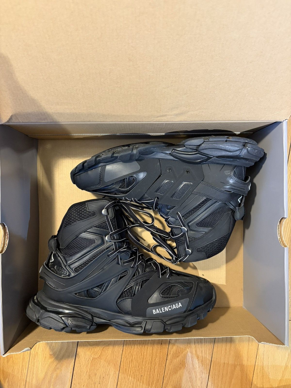 Balenciaga Black Balenciaga 1.0 Track High-Top Sneaker Size US 11 / EU 44 - 2 Thumbnail