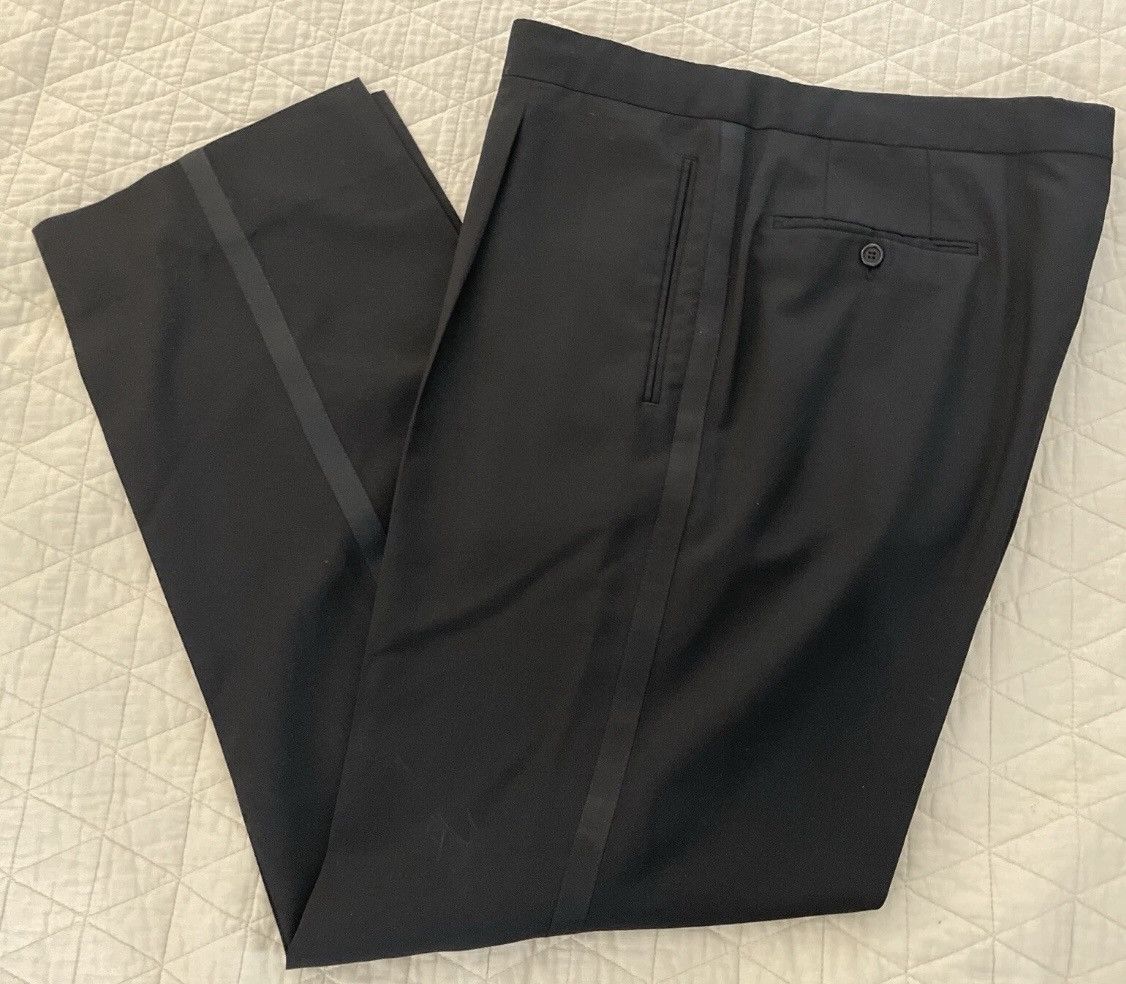 Hugo Boss 3-Button Single Breasted Pleated Tuxedo Size 46L - 9 Thumbnail