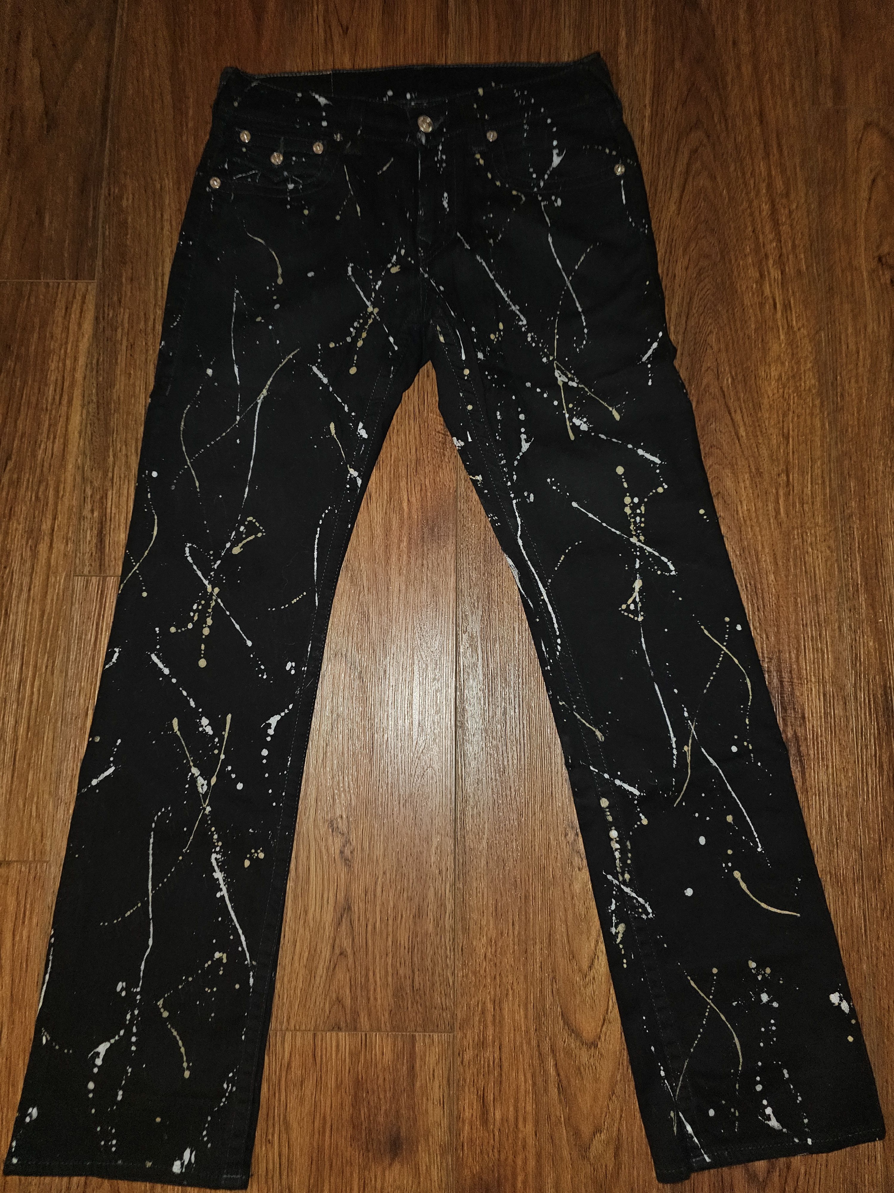 Image of True Religion Paint Splatter Straight Jeans Size 31 in Black, Men's