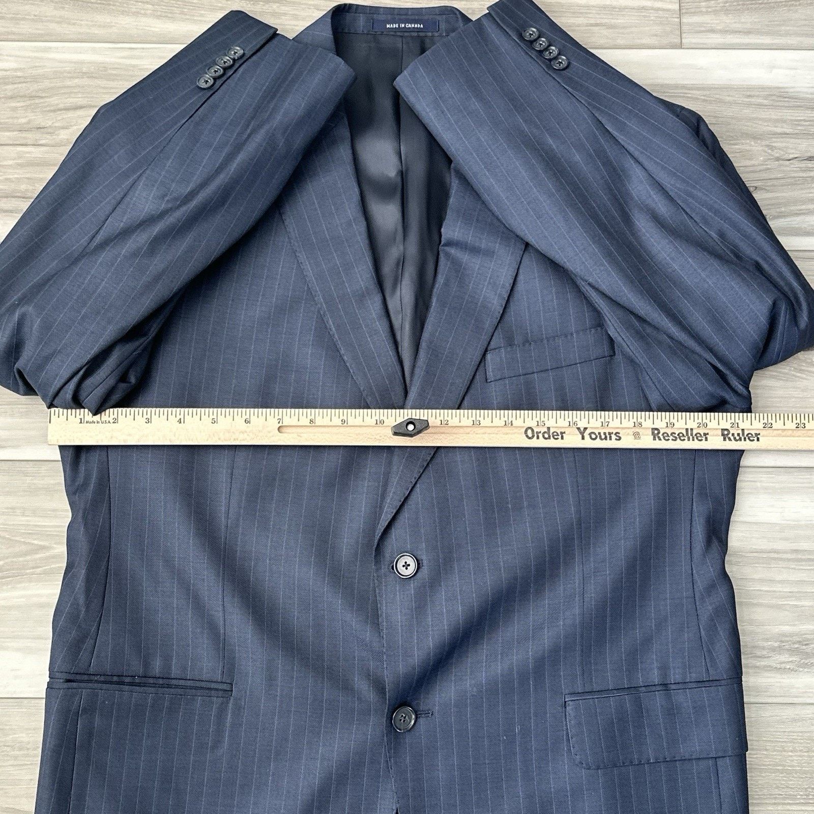 Daniel Cremieux Daniel Cremieux Loro Piana Super 130 Navy Pinstripe 42S Suit Size 42S - 15 Thumbnail