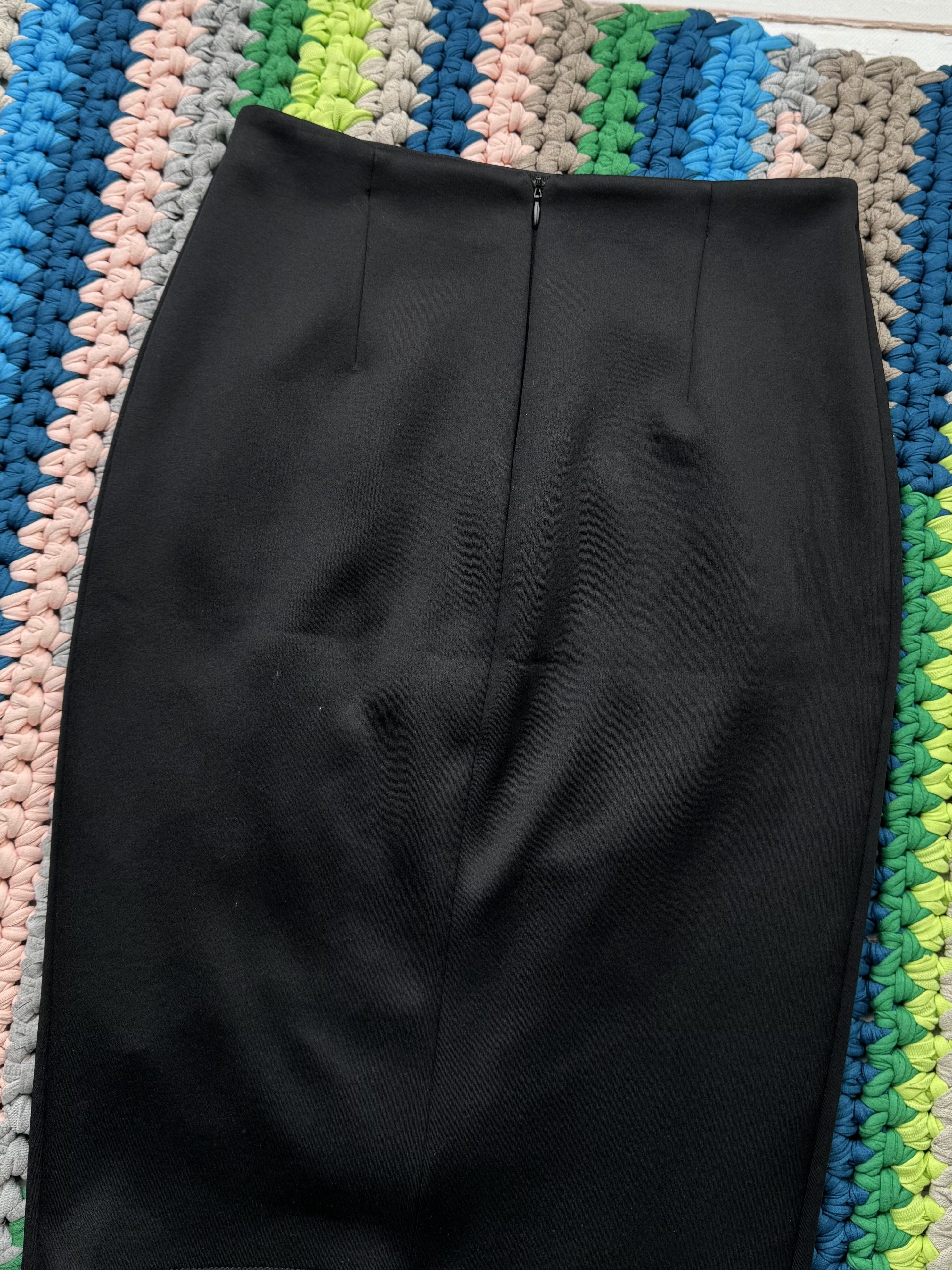 Blumarine Blumarine Midi Skirt (V241)(D10) Size 25" / US 0 / IT 36 - 8 Thumbnail