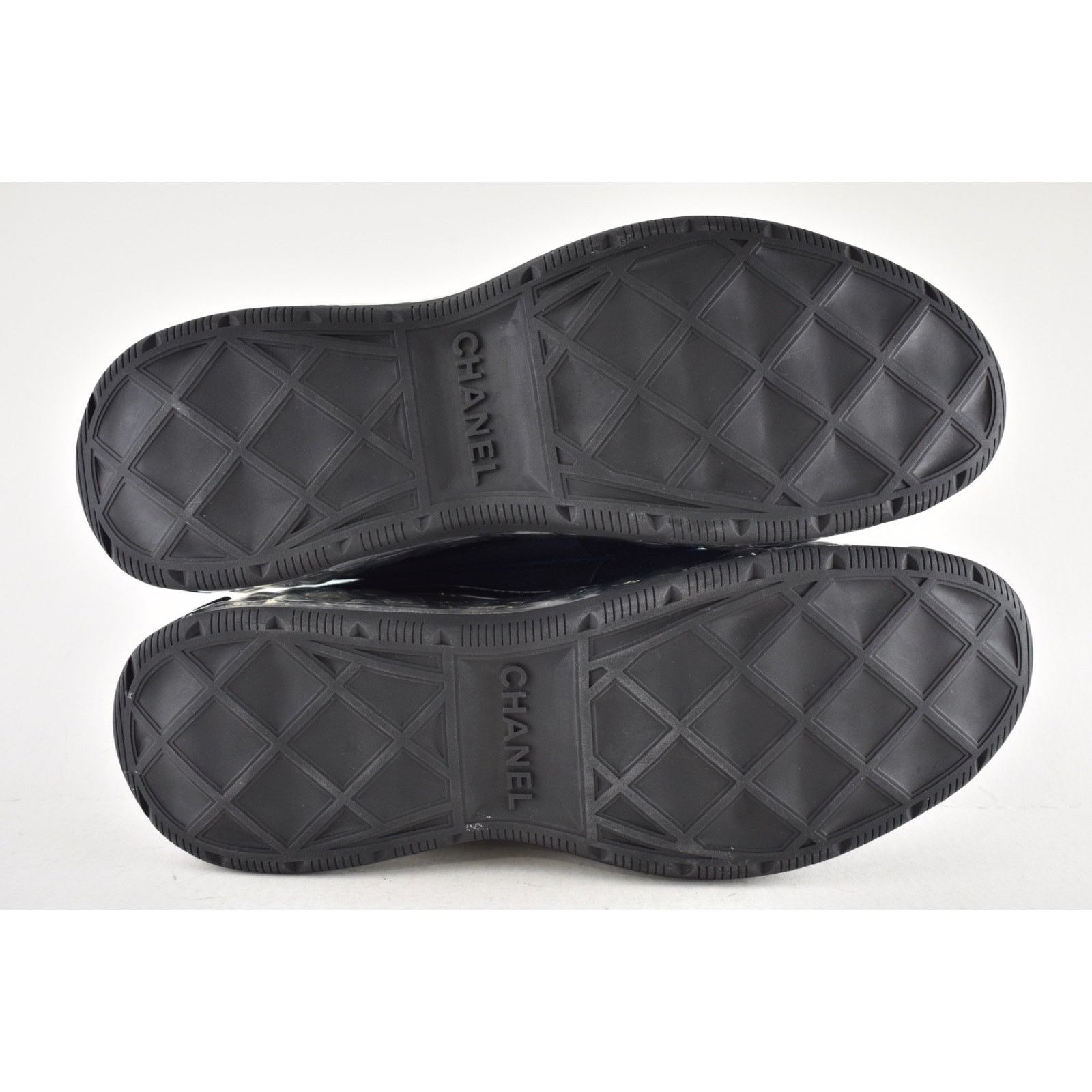 Chanel Chanel 20A Mens Blue Velvet Black CC Trainer Sneaker 44 11 Size US 11 / EU 44 - 13 Thumbnail