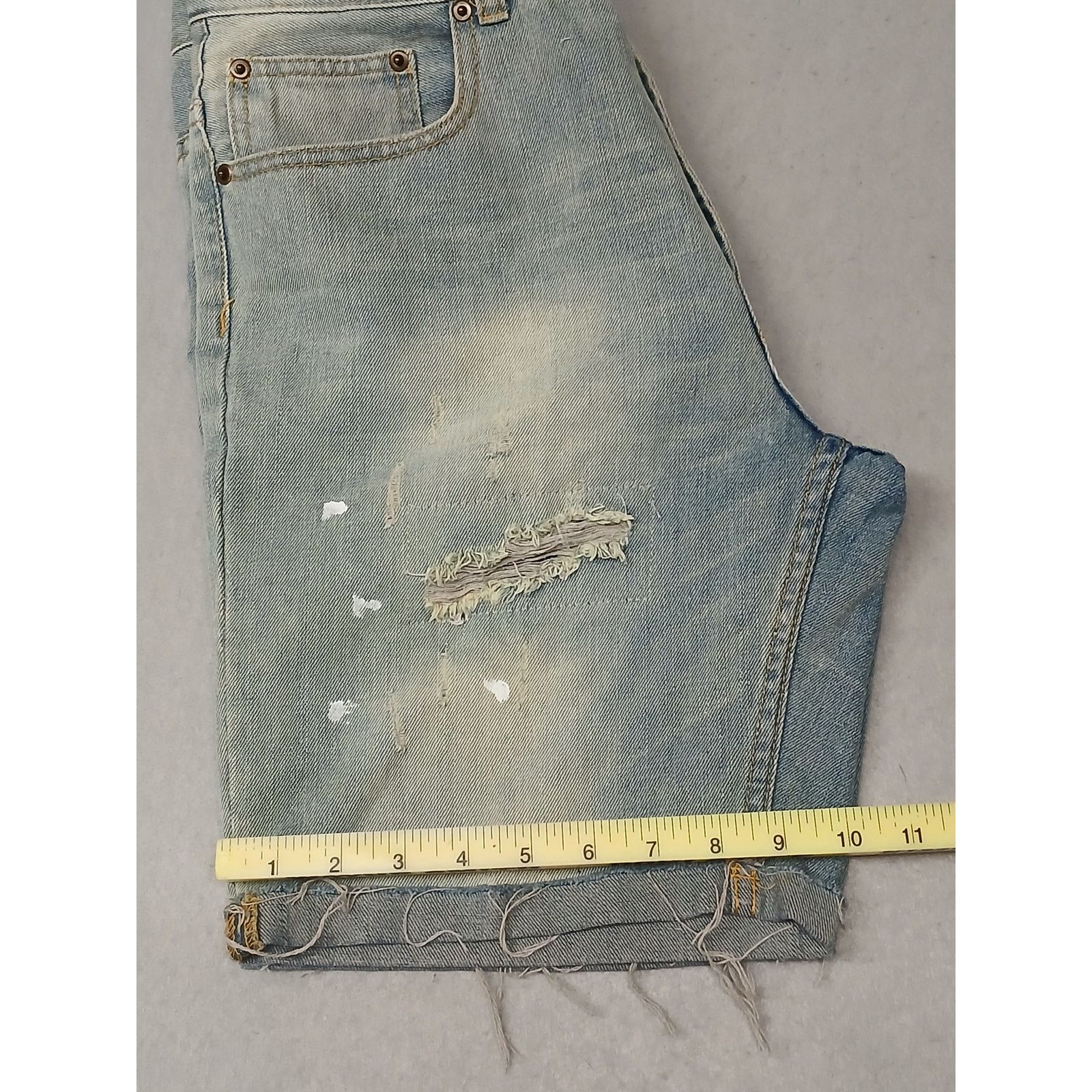 Brooklyn Cloth Brooklyn Cloth (34) Distressed Ripped Original Denim Jorts Size US 34 / EU 50 - 4 Thumbnail
