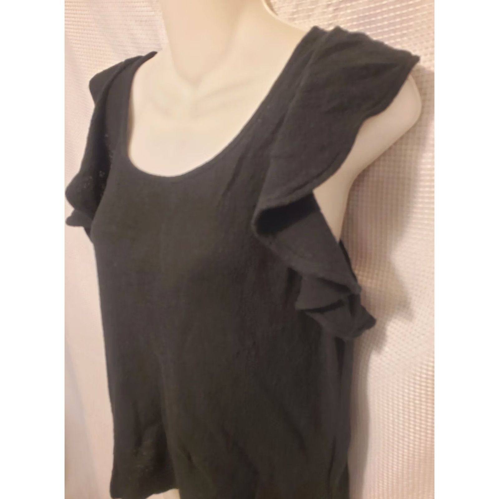 Madewell Madewell Black Linen Blend Textured Ruffle-Sleeve Tank Top Womens Medium Peasant Size M / US 6-8 / IT 42-44 - 2 Thumbnail