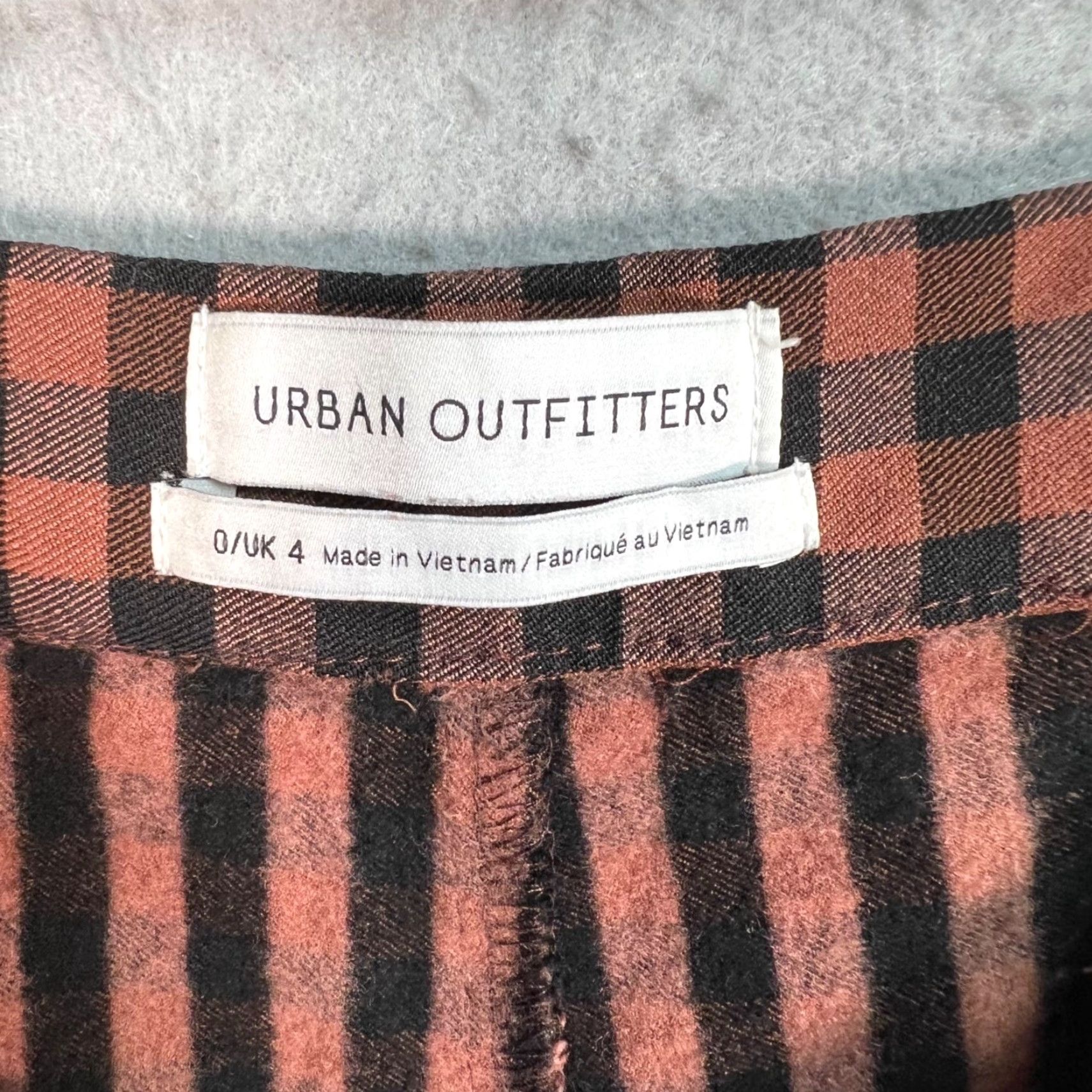 Urban Outfitters Urban Outfitters Womens Checkered Pants Size 0 Polyester & Viscose Blend Size 25" / US 0 / IT 36 - 3 Thumbnail