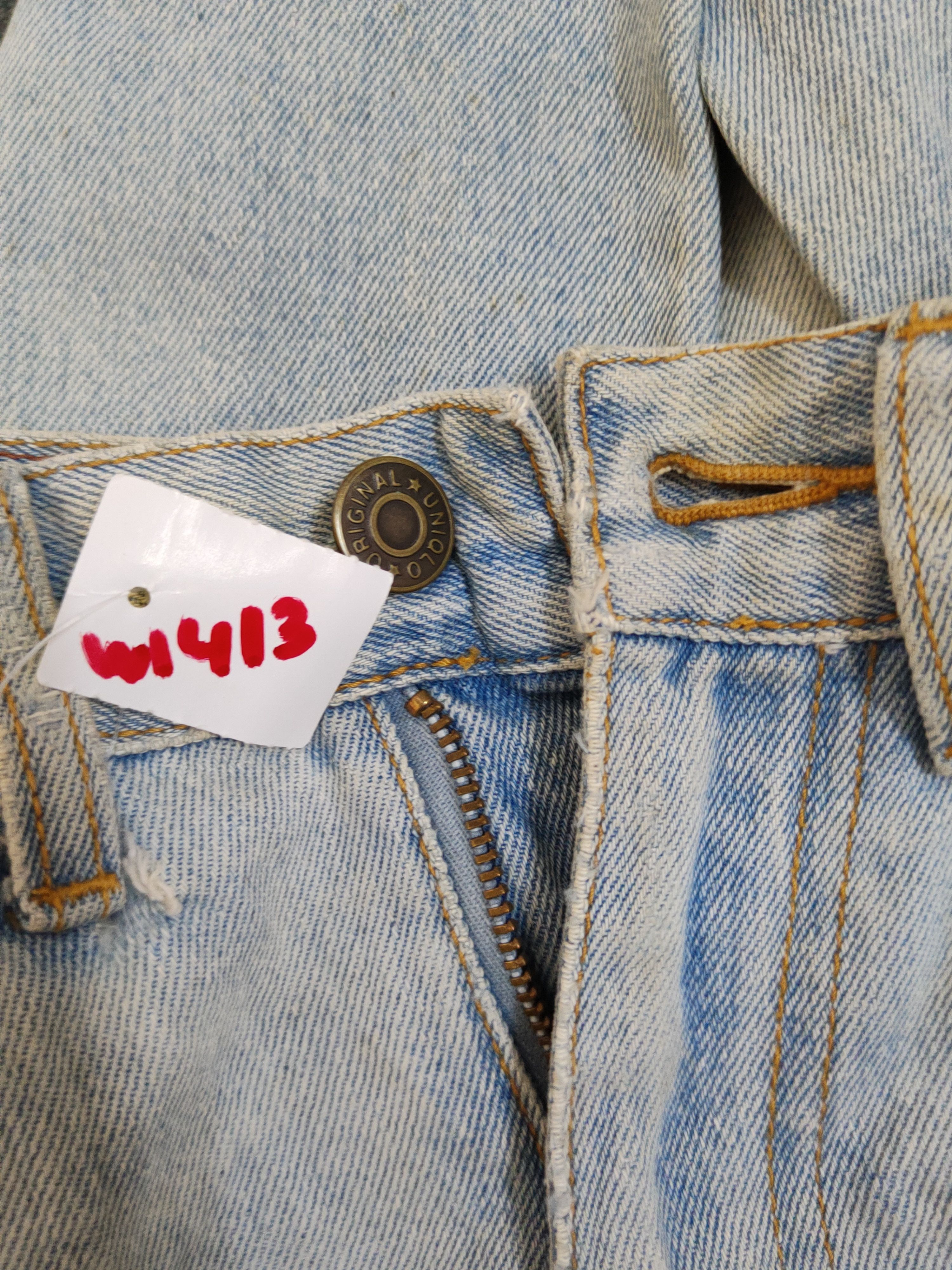 Uniqlo Uniqlo vintage Light Blue Distressed Ripped Jeans #W1413 Size US 27 - 18 Thumbnail