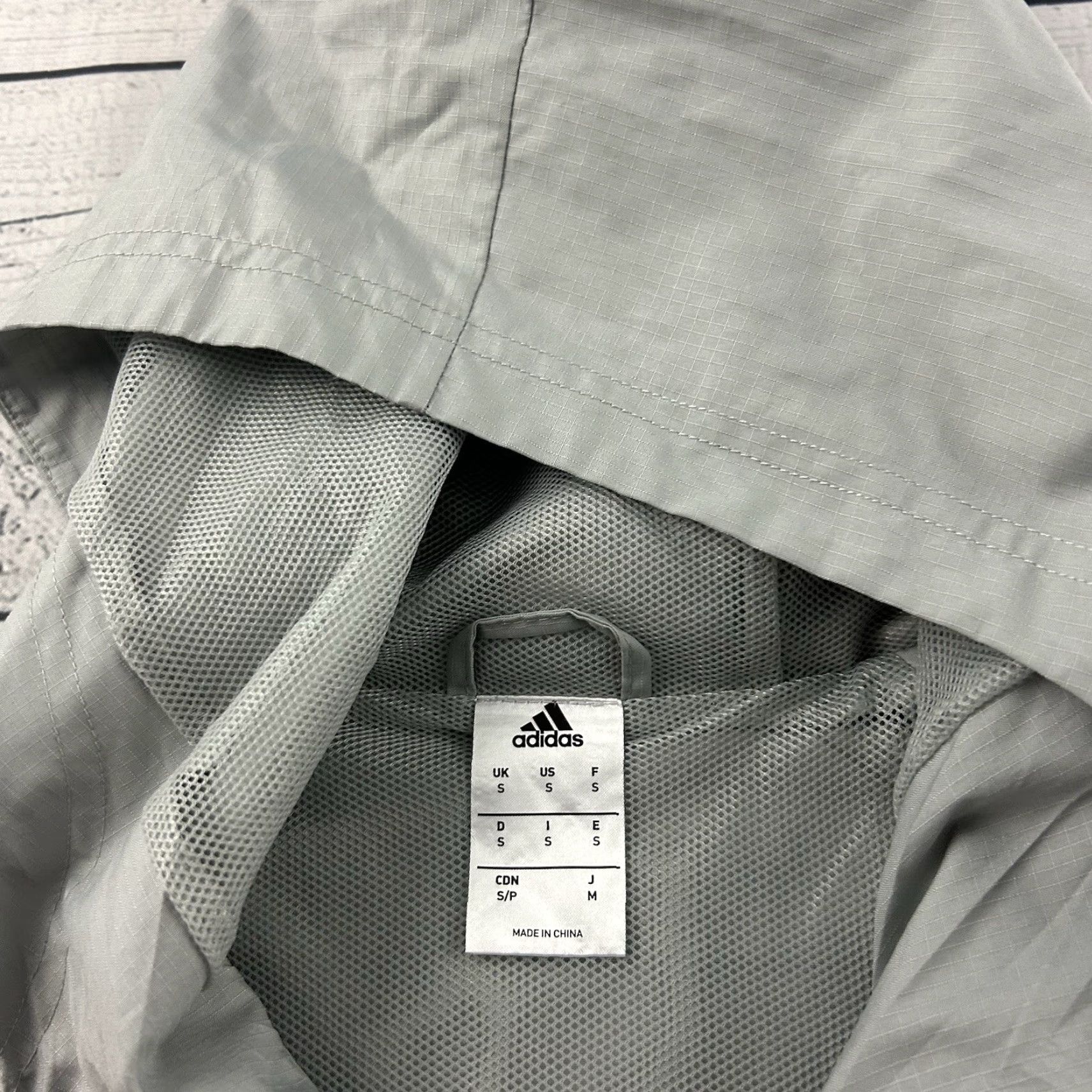 Adidas Adidas Colorado Rapids Full Zip Hooded Windbreaker Jacket Mens S Gray Windbreaker Soccer Hoodie Jacket Size US S / EU 44-46 / 1 - 4 Thumbnail