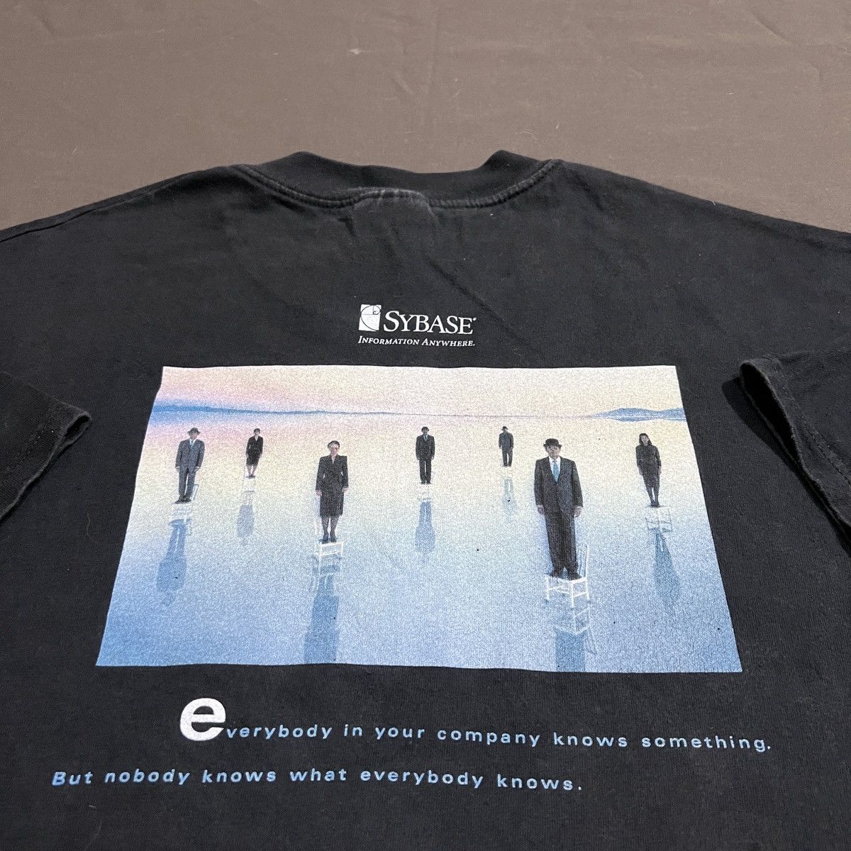 Arts & Science Vintage 90s Sybase EP Tech Software Faded graphic streetwear Size US XL / EU 56 / 4 - 1 Thumbnail