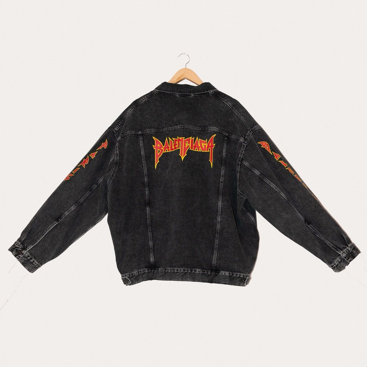 Balenciaga Balenciaga Metal Back Logo Denim Oversized Jacket Size US M / EU 48-50 / 2 - 6 Thumbnail