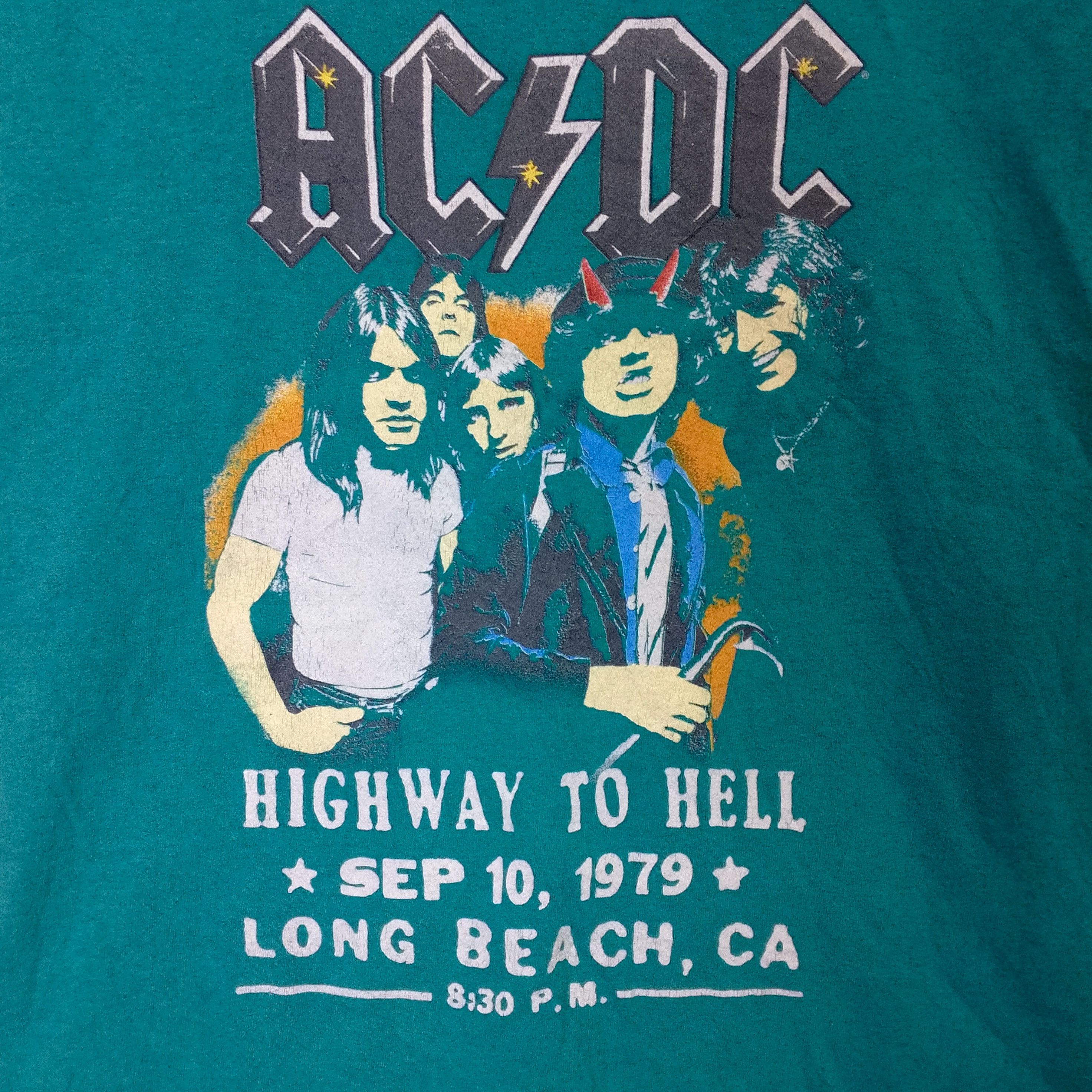 Band Tees Acdc Highway To Hell Graphic Tee Size US XL / EU 56 / 4 - 3 Thumbnail