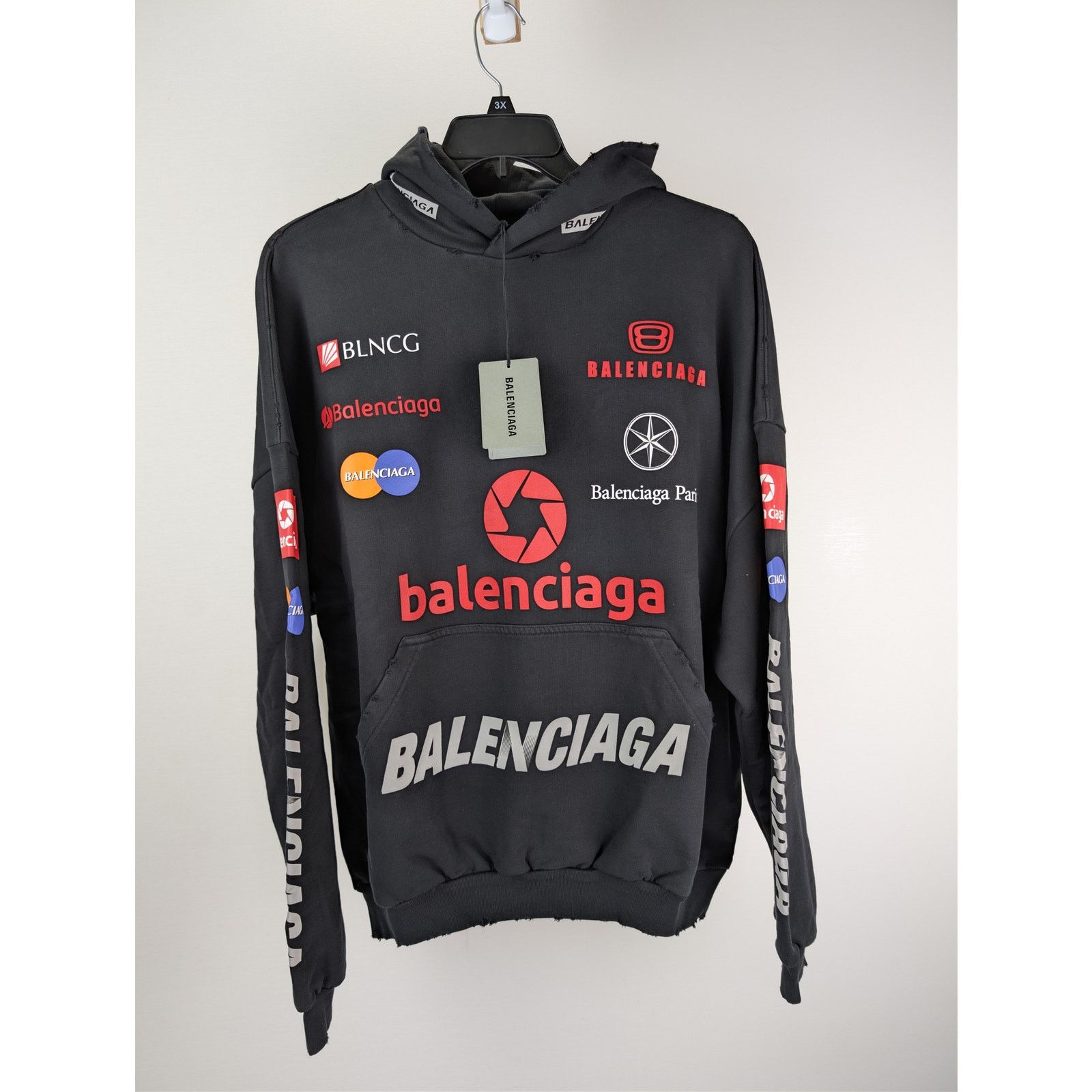 Balenciaga o1rshd1 Top League Round Hoodie in Black Size US M / EU 48-50 / 2 - 8 Thumbnail