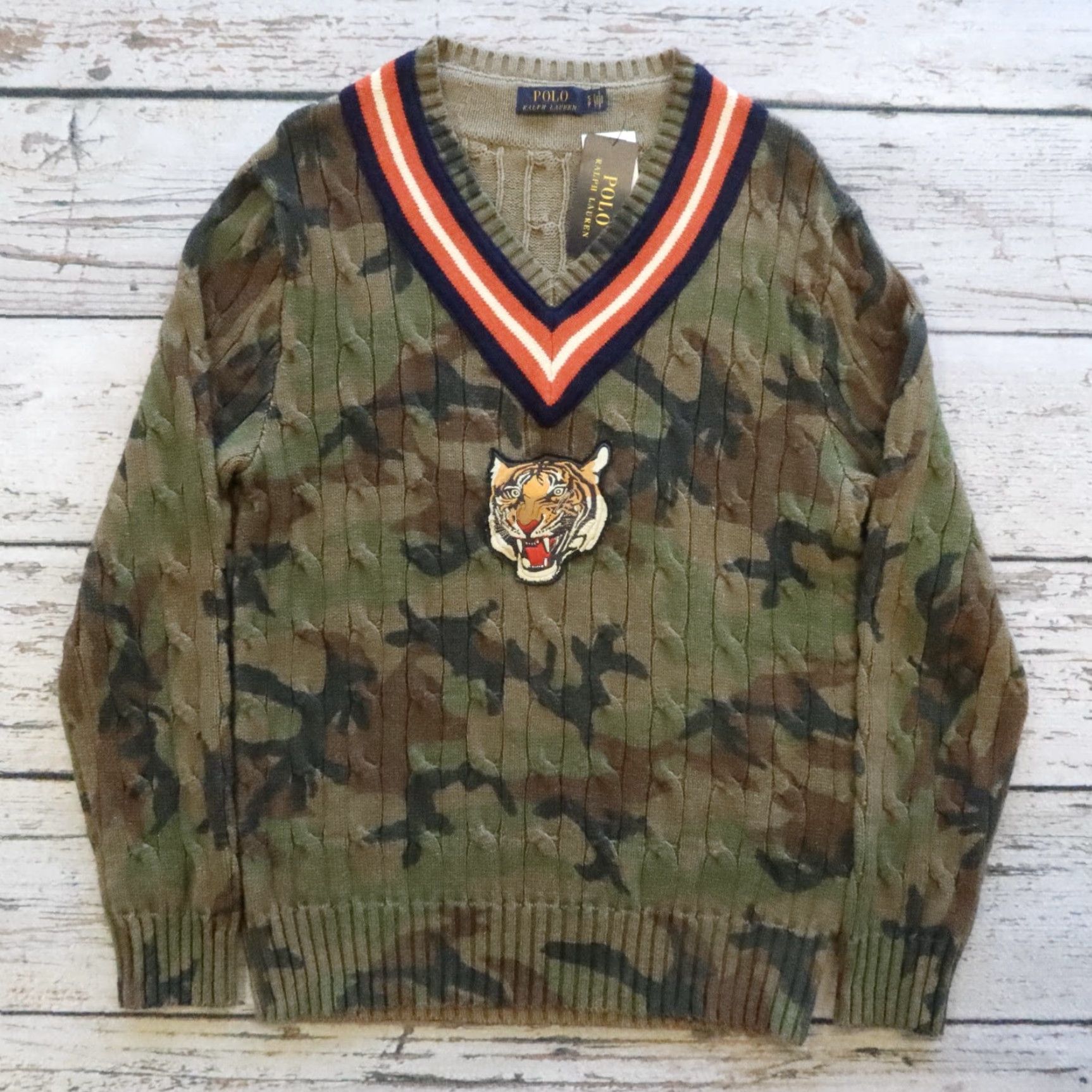 Polo Ralph Lauren Polo Ralph Lauren Tiger Patch Camo Cable Knit Varsity V Neck Sweater Size S Size US S / EU 44-46 / 1 - 3 Thumbnail