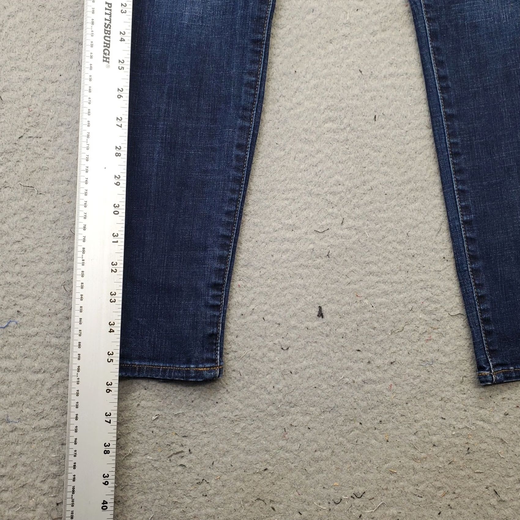 Gap Gap True Skinny Jeans Womens 29 Blue Denim Cotton Faded Stretch 5-Pocket Design Size 29" - 3 Thumbnail