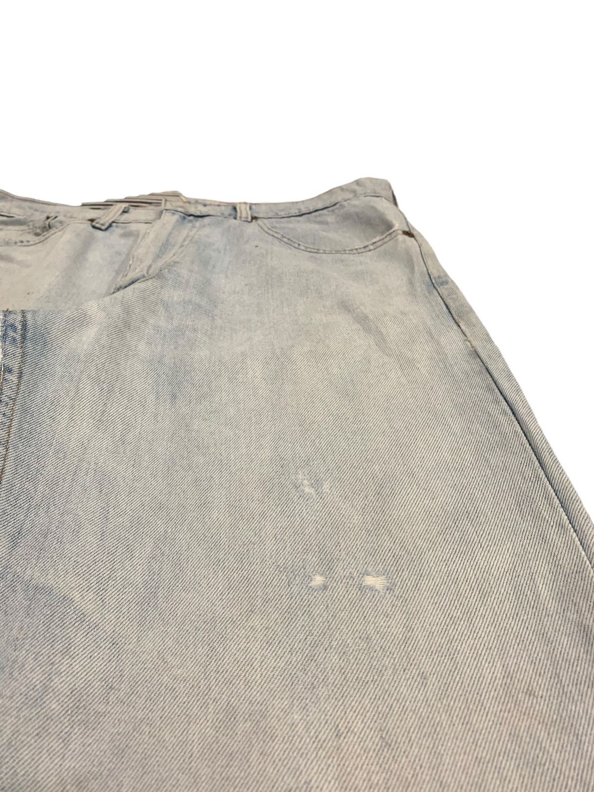 Levi's Vintage Levis 515 Light Wash Distressed Denim (AC48) Size US 32 / EU 48 - 6 Thumbnail