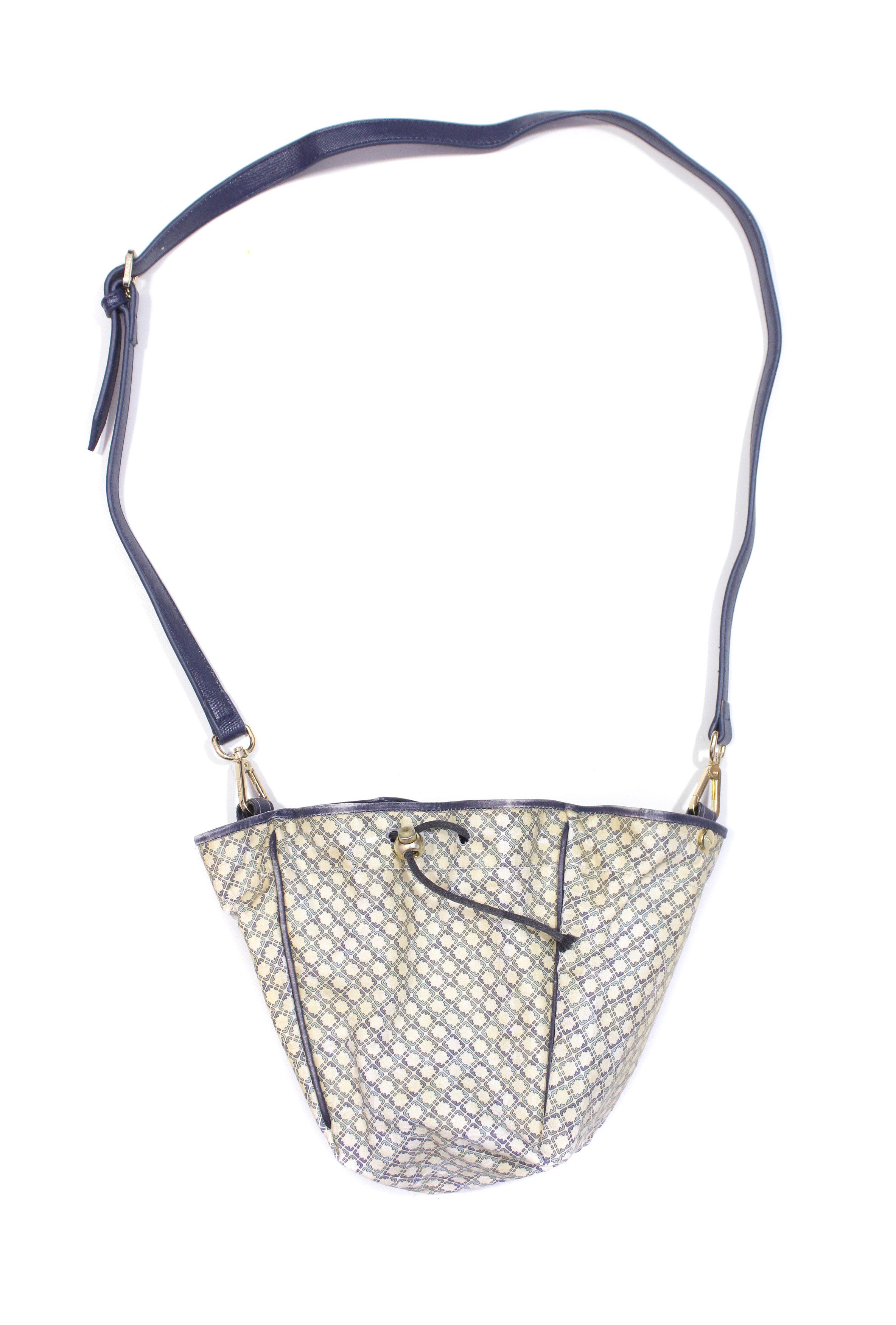 Salvatore Ferragamo 90S Monogram Bucket Bag Vintage Size ONE SIZE - 1 Thumbnail