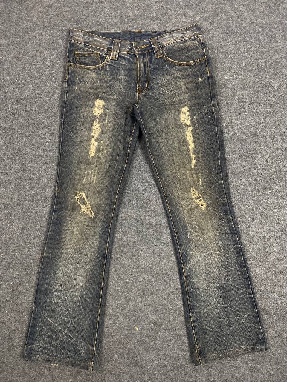 semanticdesign semantic design bondage style distressed denim Size US 33 - 9 Thumbnail