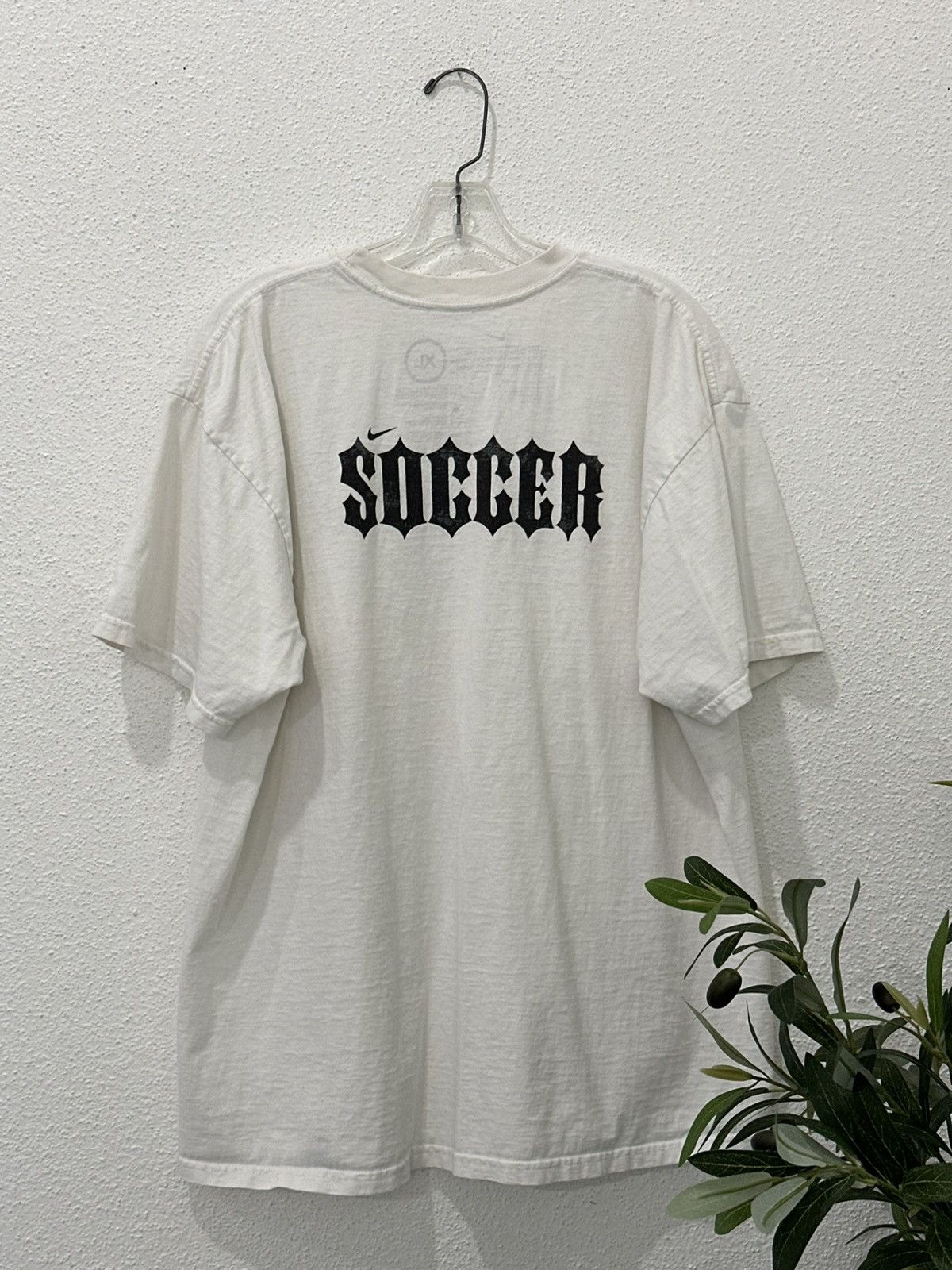 Nike Nike Born To Play Soccer T Shirt Size XL Size US XL / EU 56 / 4 - 3 Thumbnail