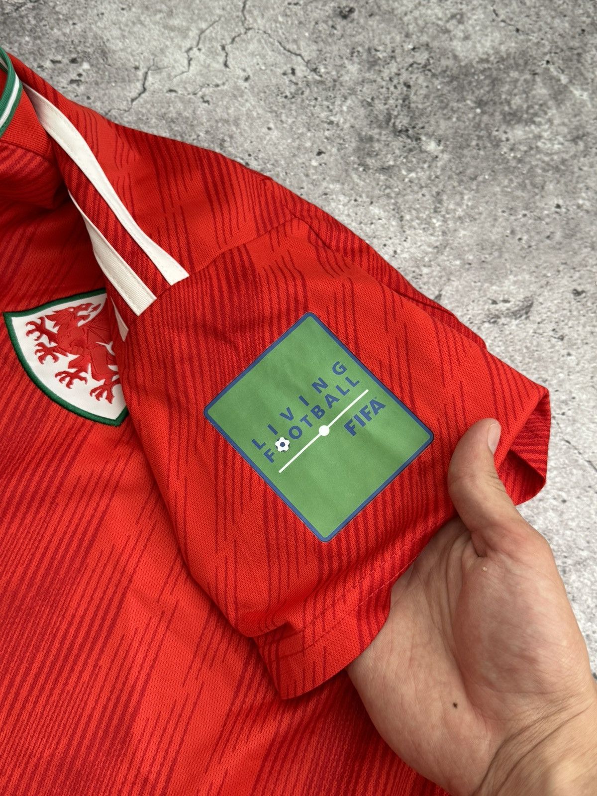 Adidas Adidas Wales Home Jersey FIFA 2022 Size US XL / EU 56 / 4 - 8 Thumbnail
