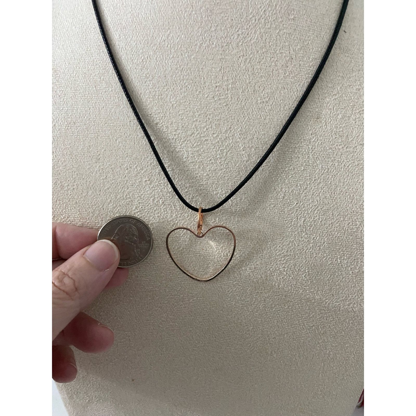 Handmade Upcycled heart pendant necklace Size ONE SIZE - 2 Thumbnail