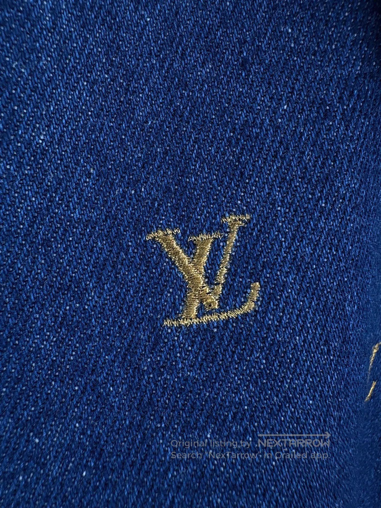 Louis Vuitton Louis Vuitton Pharrell Gold Thread Logo Denim Shirt. Size US L / EU 52-54 / 3 - 3 Thumbnail