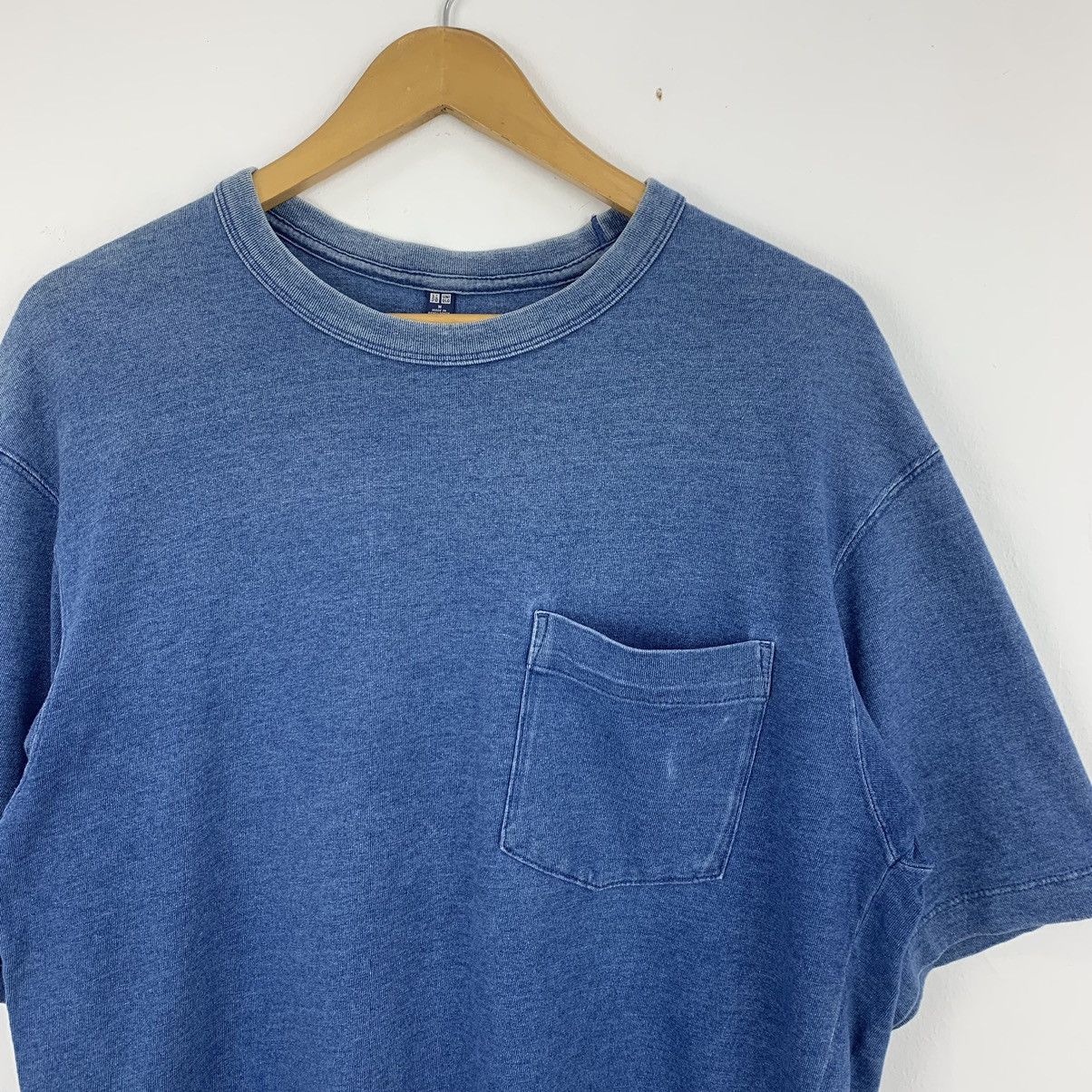 Japanese Brand × Uniqlo × Vintage Vintage Uniqlo Oversized Single Pocket T-Shirt Size US M / EU 48-50 / 2 - 2 Thumbnail