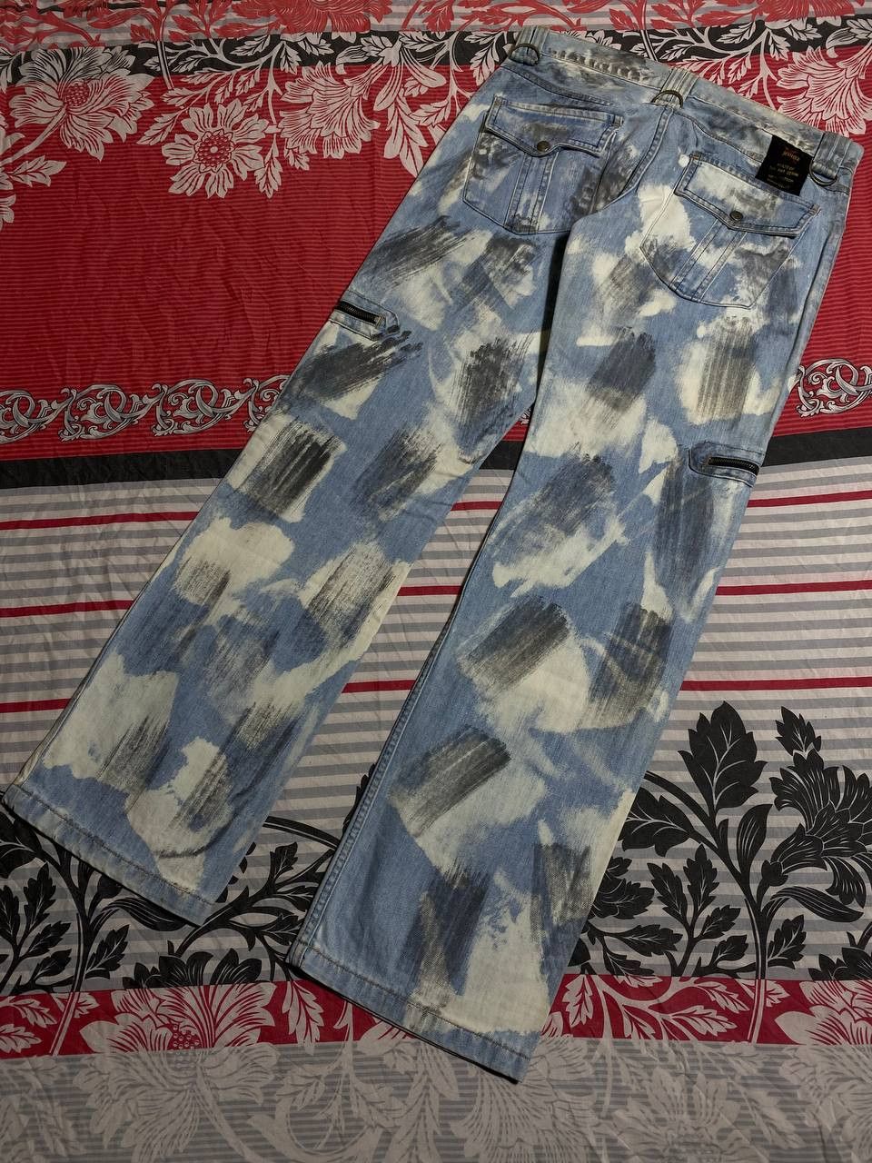 Japanese Brand Crazy Crash Dirty Baggy Faded Jean Japan Avant Garde Style Size US 34 / EU 50 - 21 Thumbnail