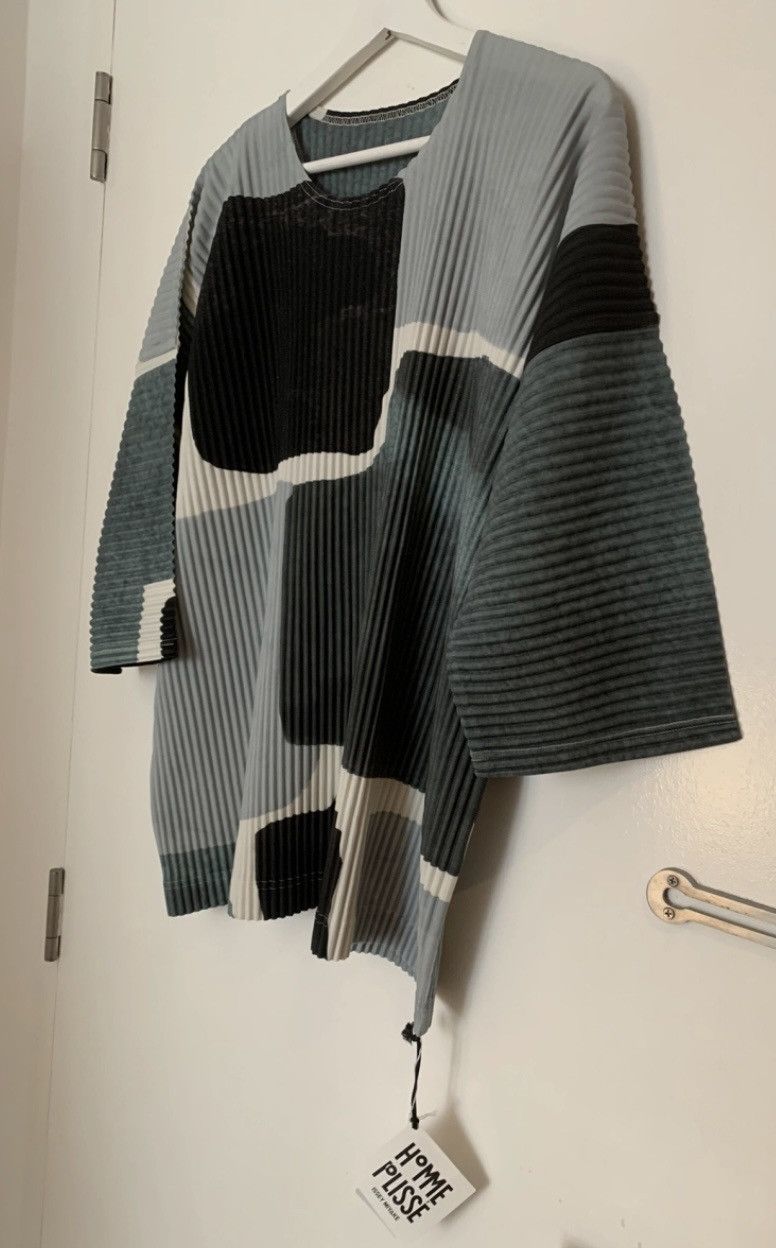 Issey Miyake ISSEY MIYAKE T-shirt size 2 grey plisse Size US M / EU 48-50 / 2 - 5 Thumbnail