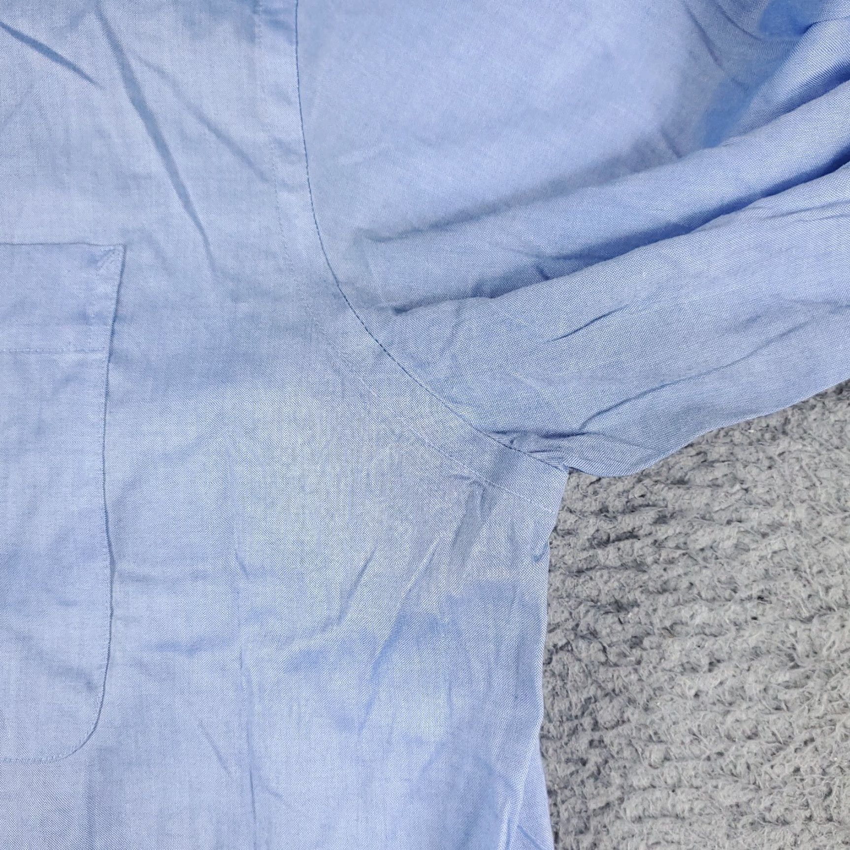 Tommy Hilfiger Tommy Hilfiger Dress Shirt Mens 17.5 Blue Long Sleeve Button Up Collared 100% Cotton Regular Fit Vintage: No (If using vintage rule) Size 46R - 4 Thumbnail