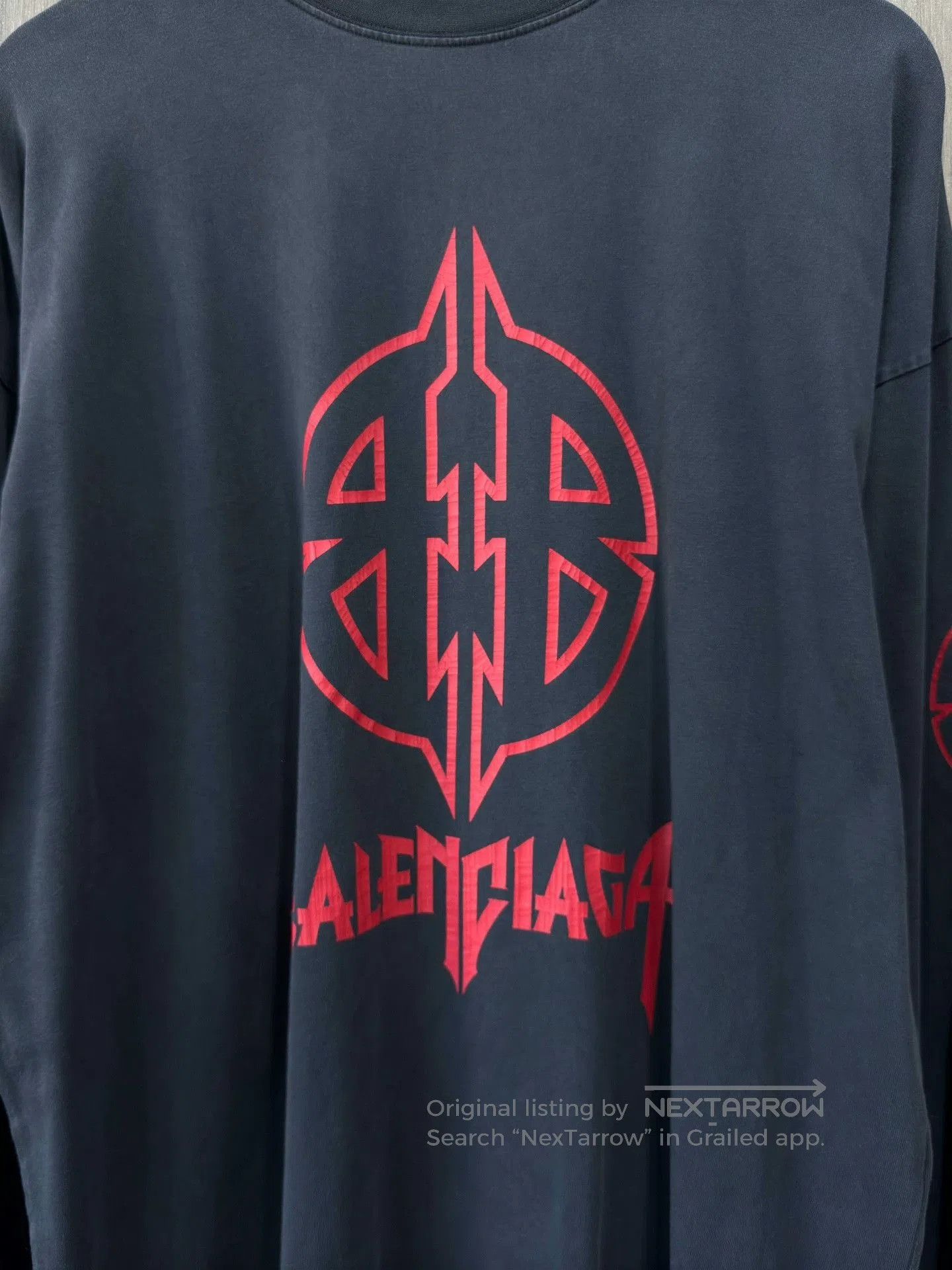 Balenciaga Balenciaga Bitcoin Distressed Longsleeve. Size US S / EU 44-46 / 1 - 3 Thumbnail