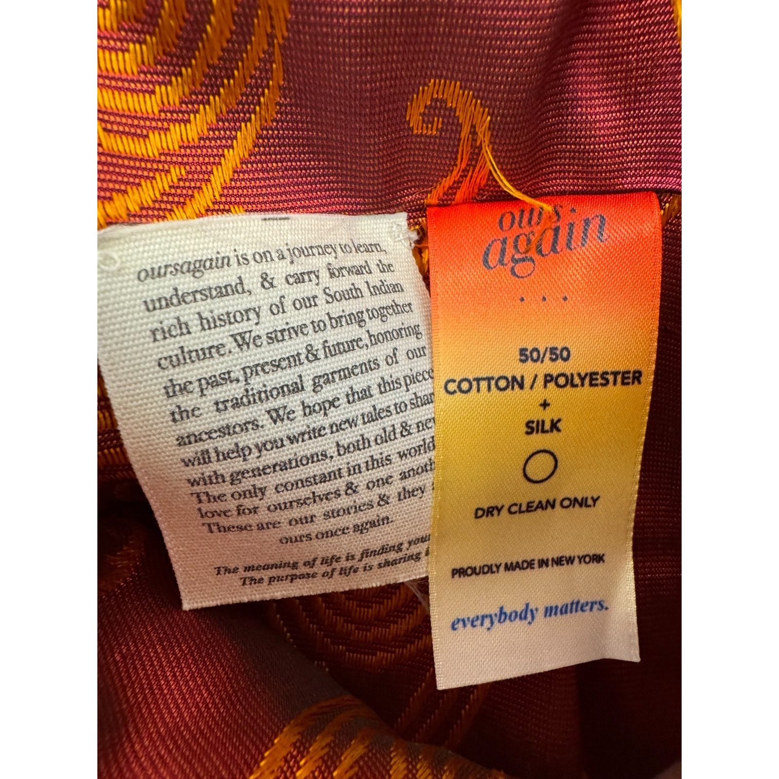 Other OursAgain New York Track Jacket Lined in Silk Saree Size L Size US L / EU 52-54 / 3 - 7 Thumbnail