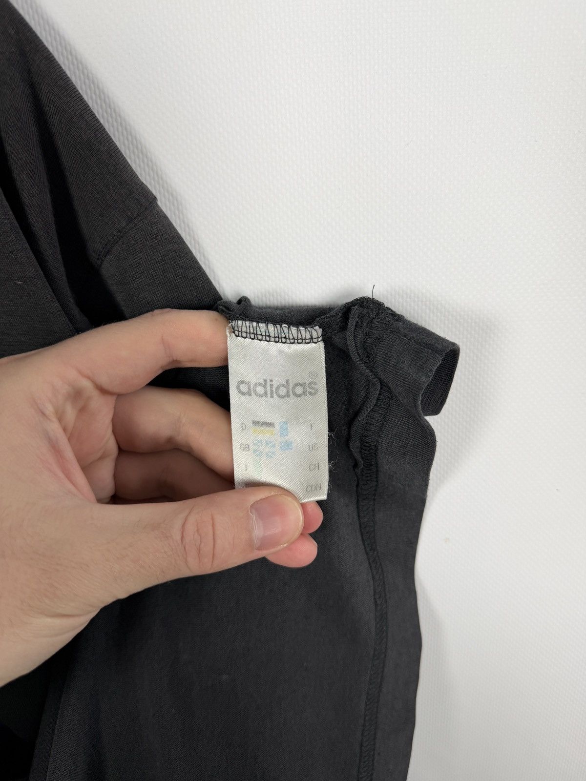 Adidas Adidas Vintage 90s T-Shirt Retro Three Stripes Trefoil Logo Size US XL / EU 56 / 4 - 9 Thumbnail