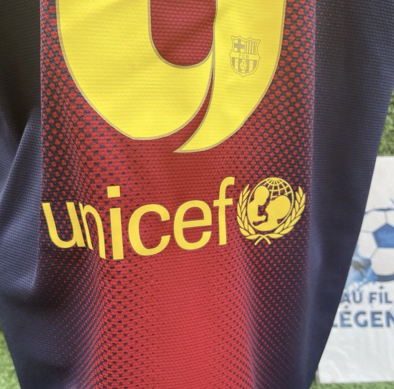 Nike Jersey iniesta barcelona Size US L / EU 52-54 / 3 - 3 Thumbnail