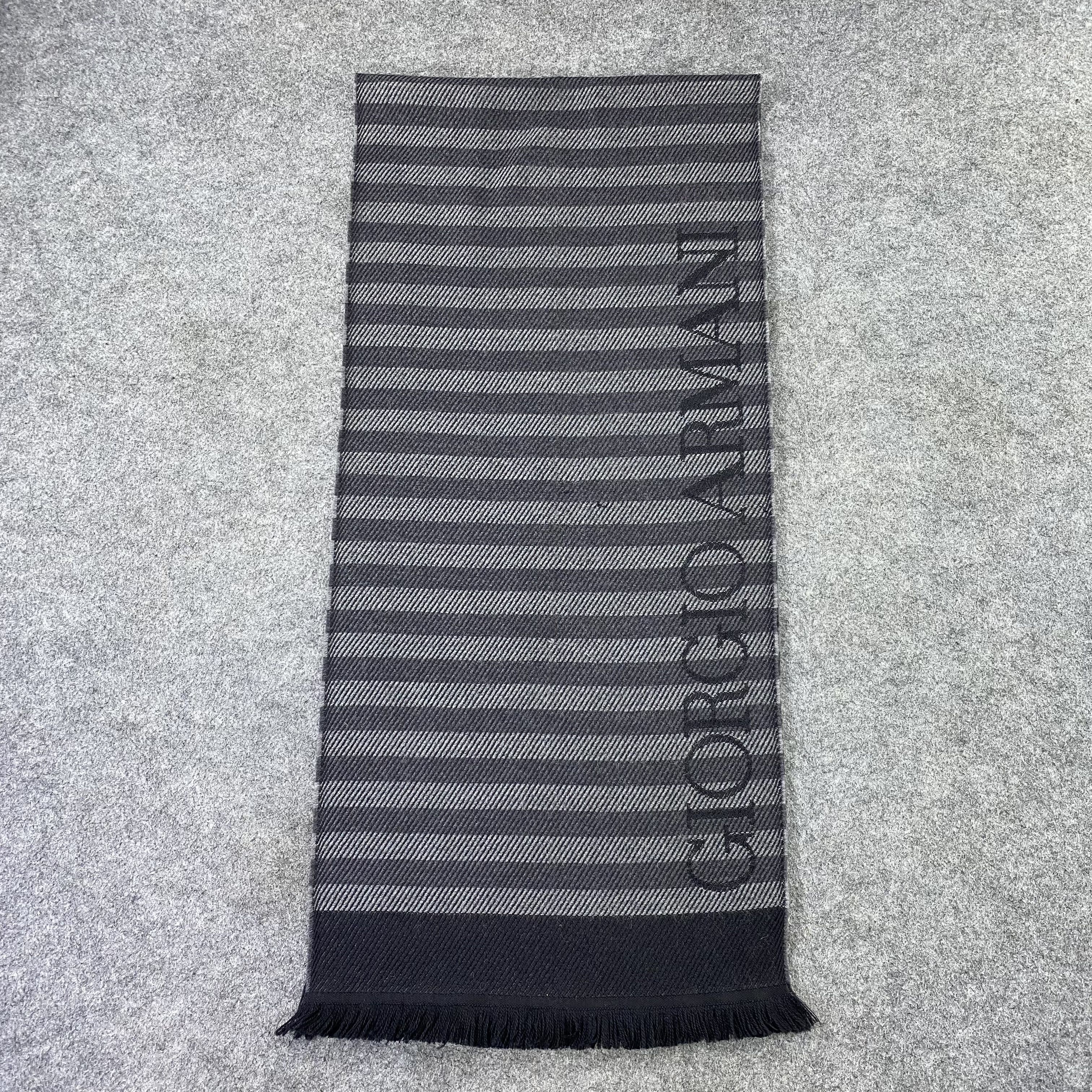 Giorgio Armani Giorgio Armani Scarf / Muffler / Neckwear-T1501 Size ONE SIZE - 2 Thumbnail