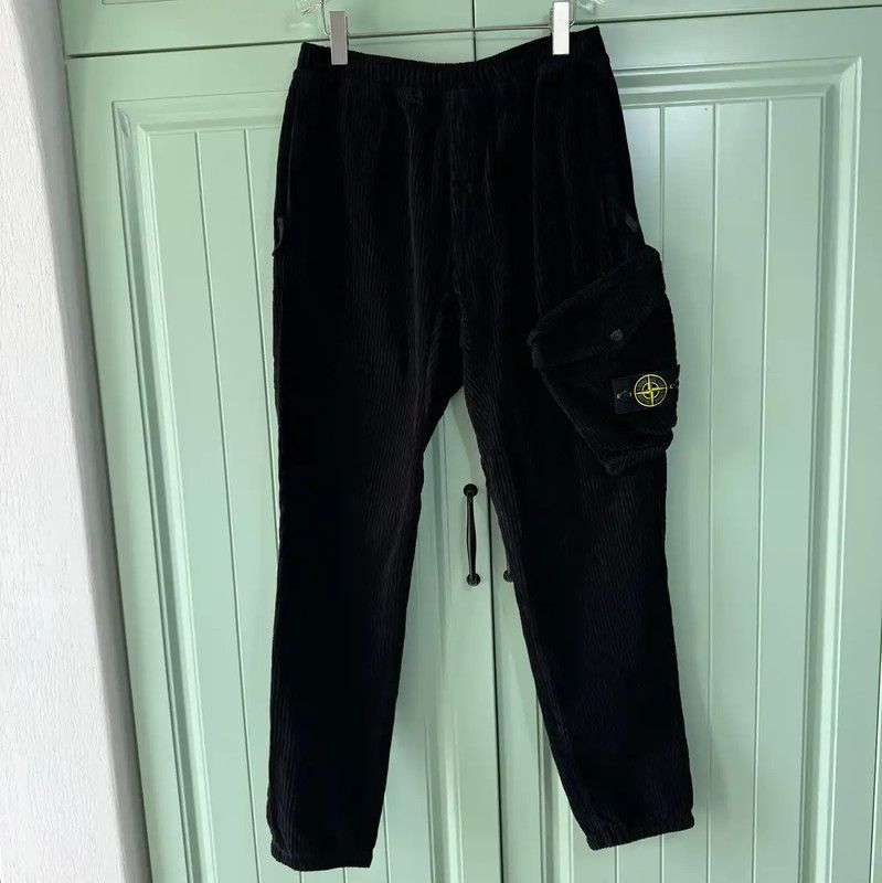 Stone Island Stone Island Black Casual Pants for Men 0089 Size US 34 / EU 50 - 1 Thumbnail