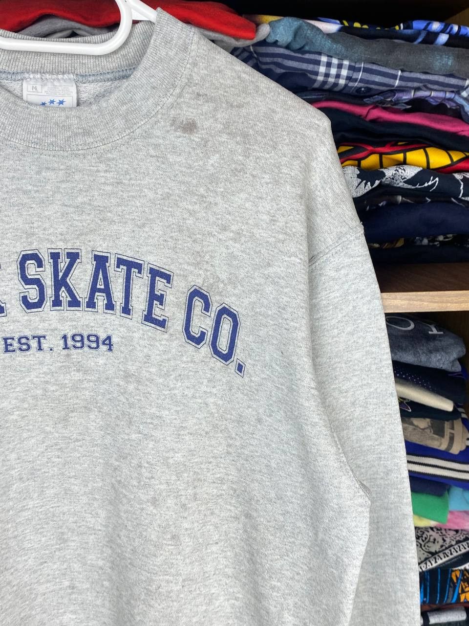 Vintage Vintage Hoax Skate Co. Est 1994 Graphic 00s Sweatshirt Size US M / EU 48-50 / 2 - 3 Thumbnail