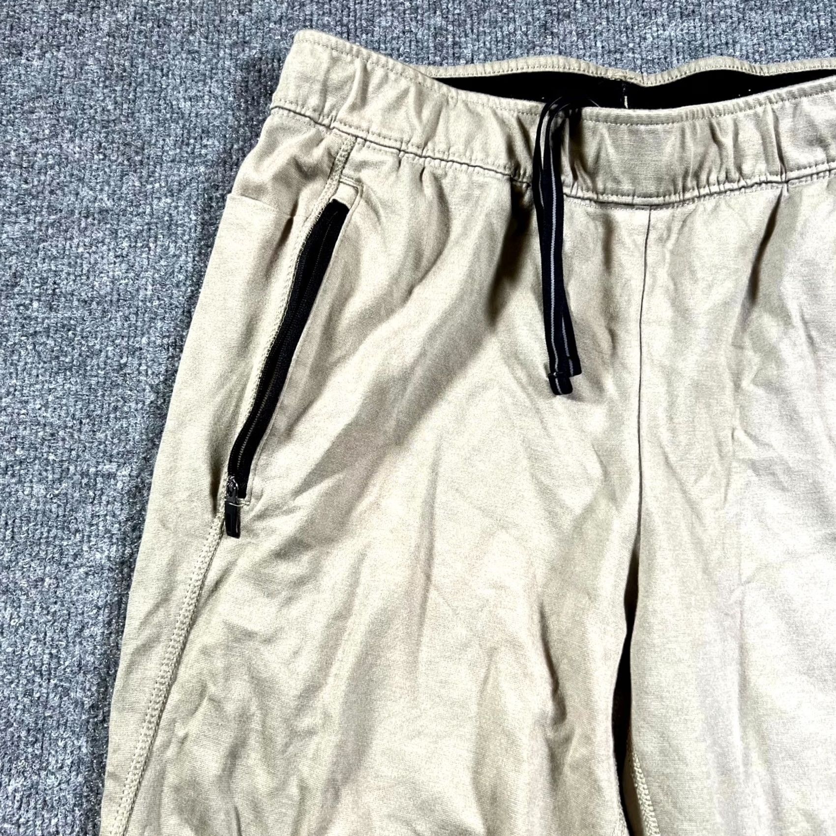 Athletic Works Athletic Works Pants Mens M (32-34) Beige Slim Fit Tapered Leg Drawstring Running Size US 31 - 4 Thumbnail