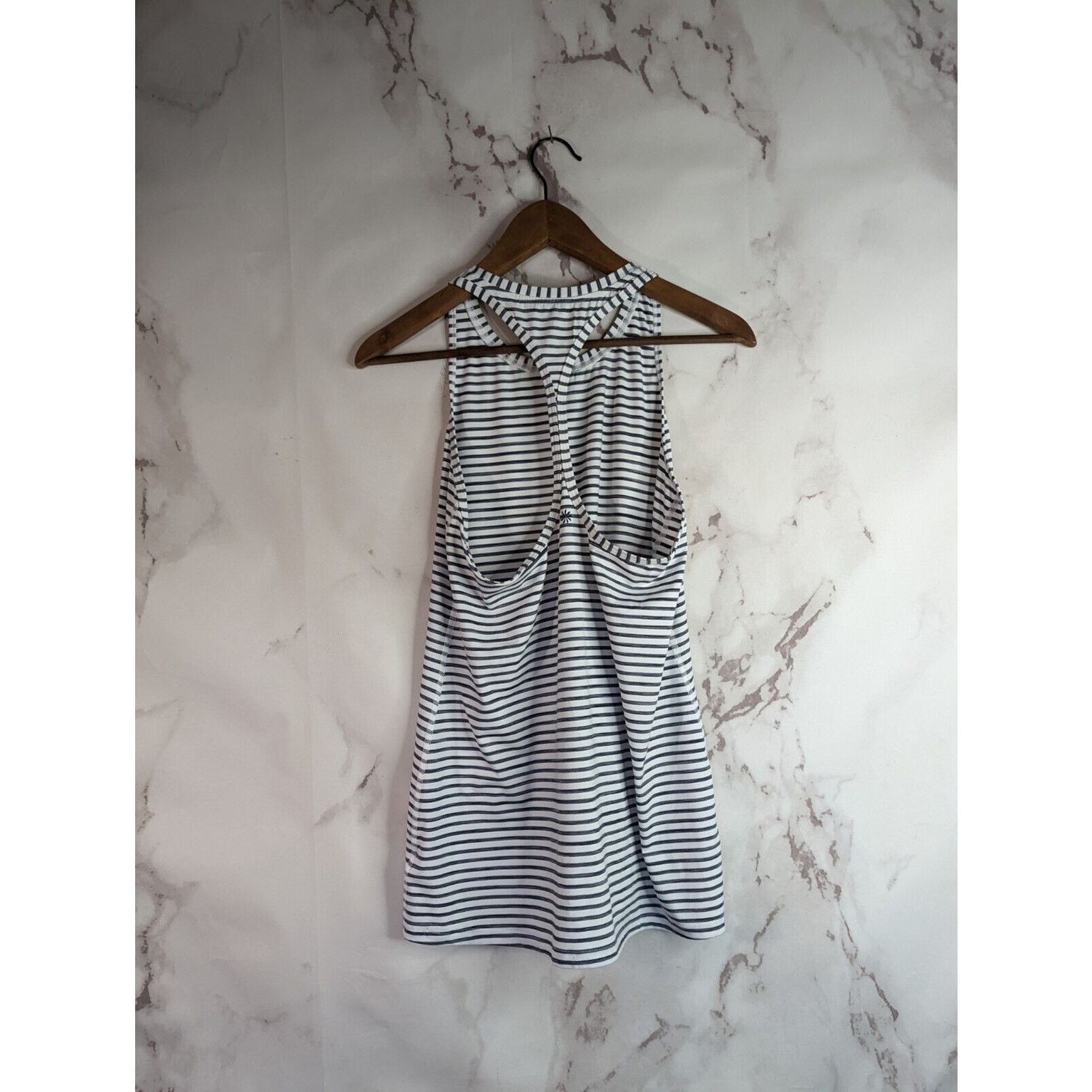 Athleta Athleta Tank Top Women Small Racerback White Gray Striped Size S / US 4 / IT 40 - 3 Thumbnail