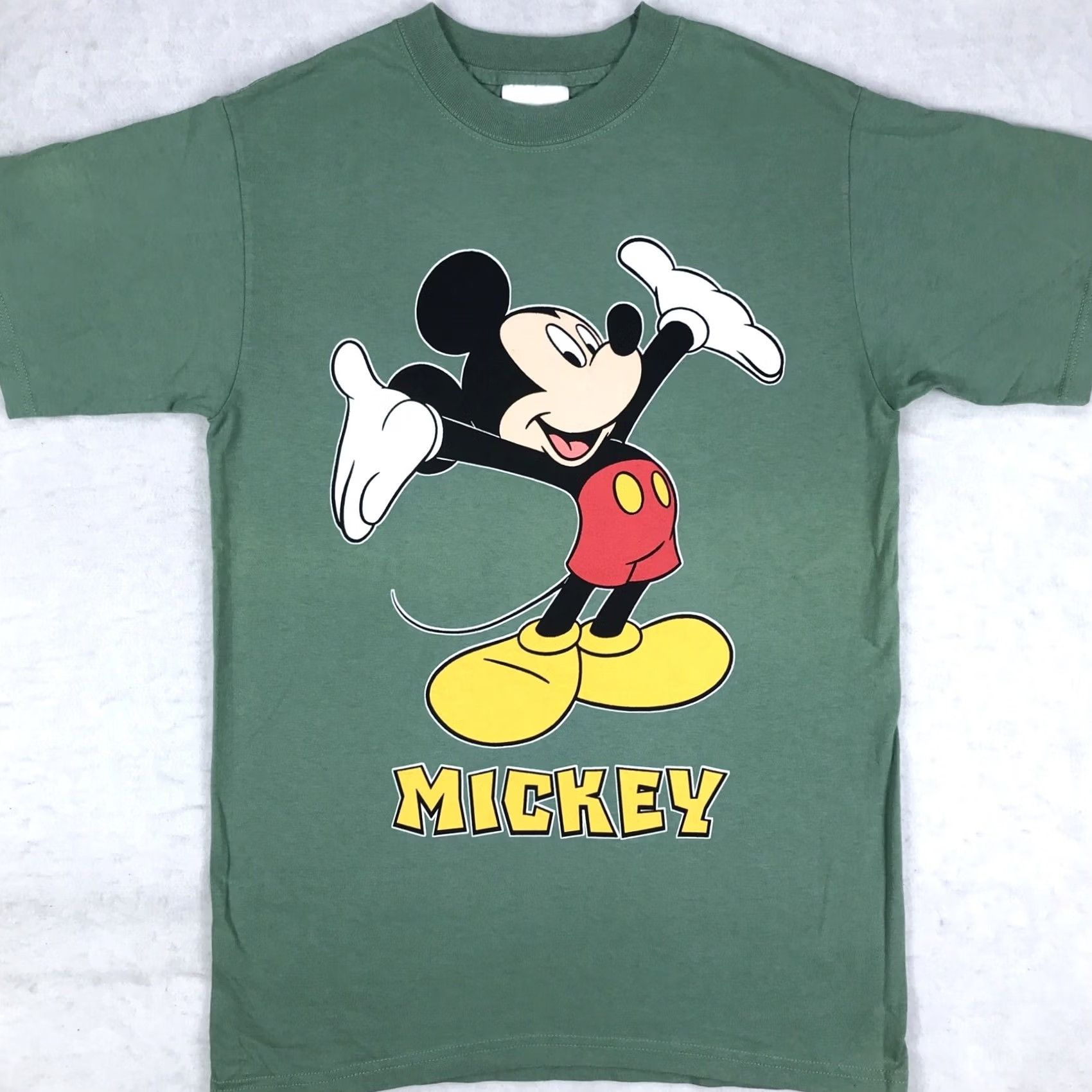 Disney NOS vintage 90s MICKEY MOUSE Walt Disney World T-Shirt SMALL/MEDIUM Cartoon Green Mens Short Sleeve Cotton Disney 80s 90s Vintage Mickey Mouse T-Shirt Size US S / EU 44-46 / 1 - 3 Thumbnail