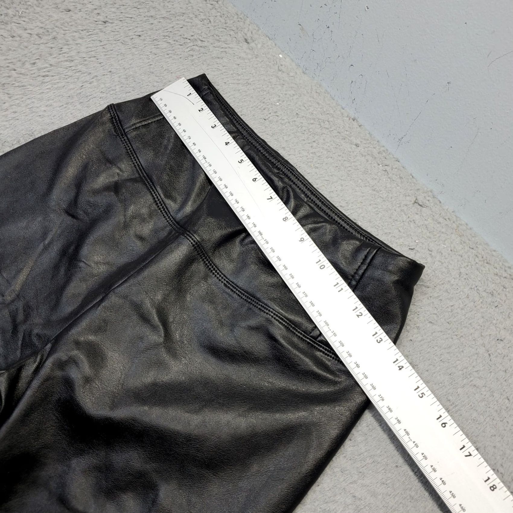 Vintage BP. Nordstrom Faux Leather Leggings Womens M Black High Waisted Jegging Size 32" / US 10 / IT 46 - 3 Thumbnail