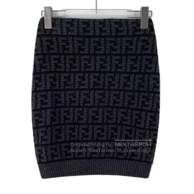 Fendi Fendi Beige-Grey Classic Double F Monogram Printed Cashmer Size 24" / US 00 / IT 34 - 2 Thumbnail