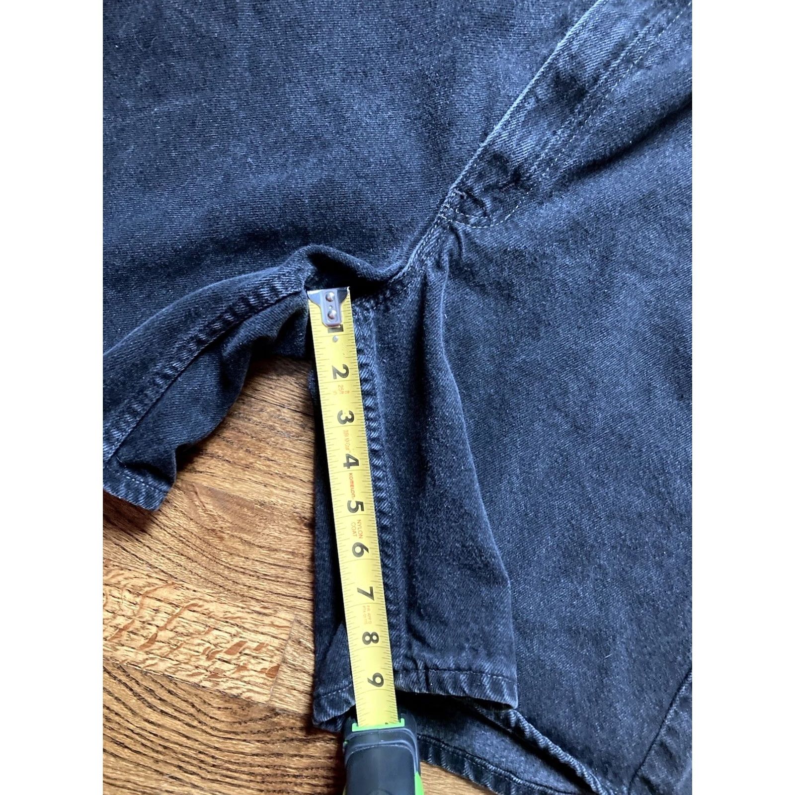 Levi's VINTAGE Levi's Bermuda Shorts 550 Denim Black 90s Grunge Mens 36 Relaxed Fit 1998 Size US 36 / EU 52 - 4 Thumbnail