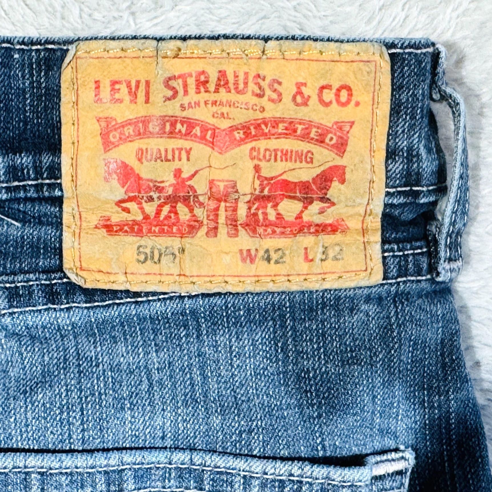 Levi's Levi's 505 Jeans Mens 42x32 Blue Medium Wash Straight Denim Zip Fly Mid Rise Size US 42 / EU 58 - 4 Thumbnail