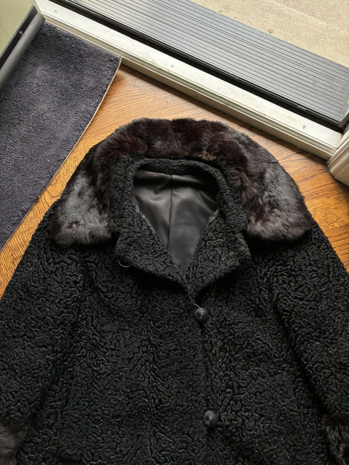 Vintage 1960s Astrakhan Coat Vintage Persian Lamb Wool Fur Trim Pea Size US XS / EU 42 / 0 - 4 Thumbnail