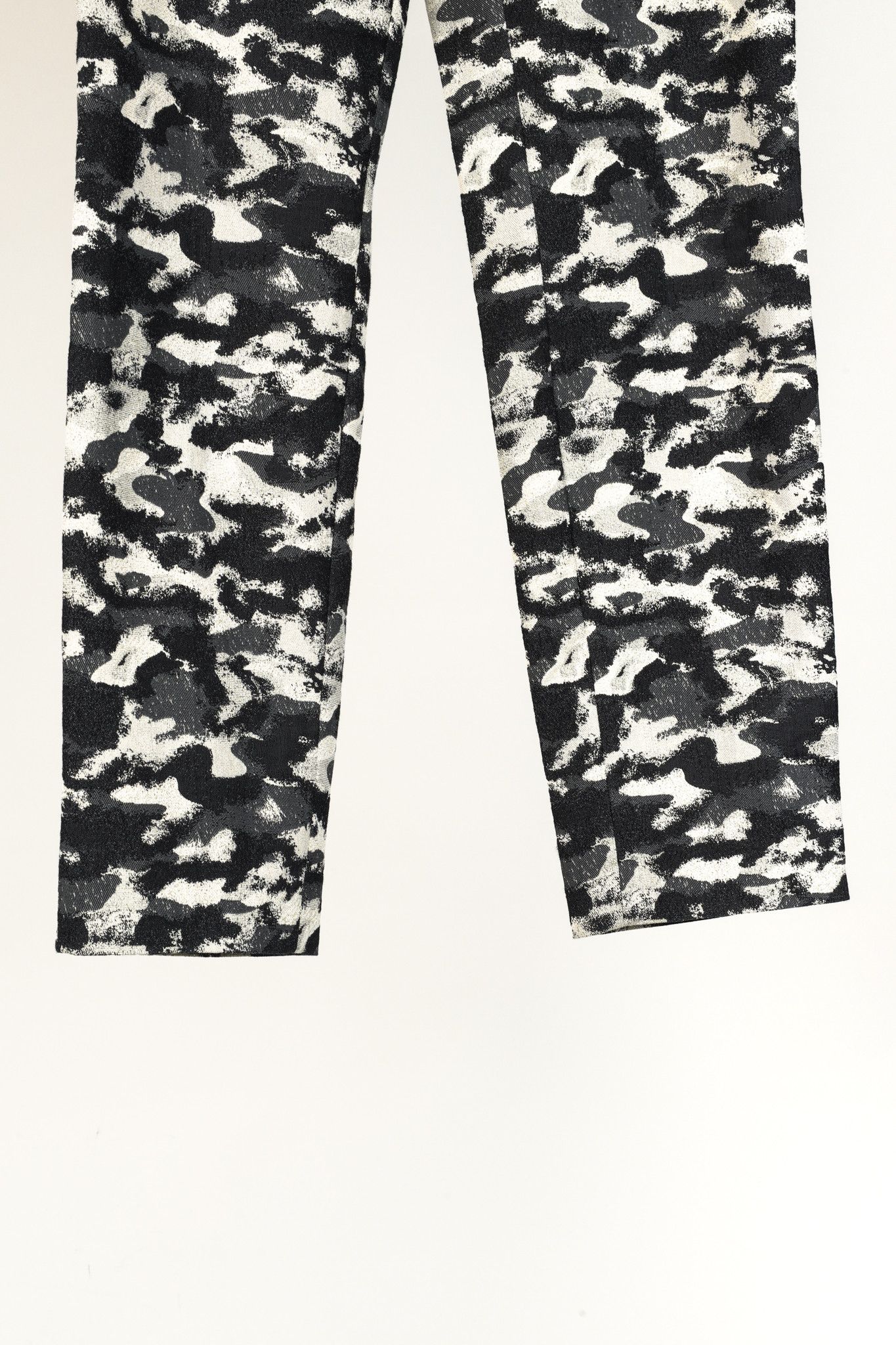 Luisa Cerano Luisa Cerano Champagne Metallic Camouflage Jacquard Pants Size 28" / US 6 / IT 42 - 6 Thumbnail