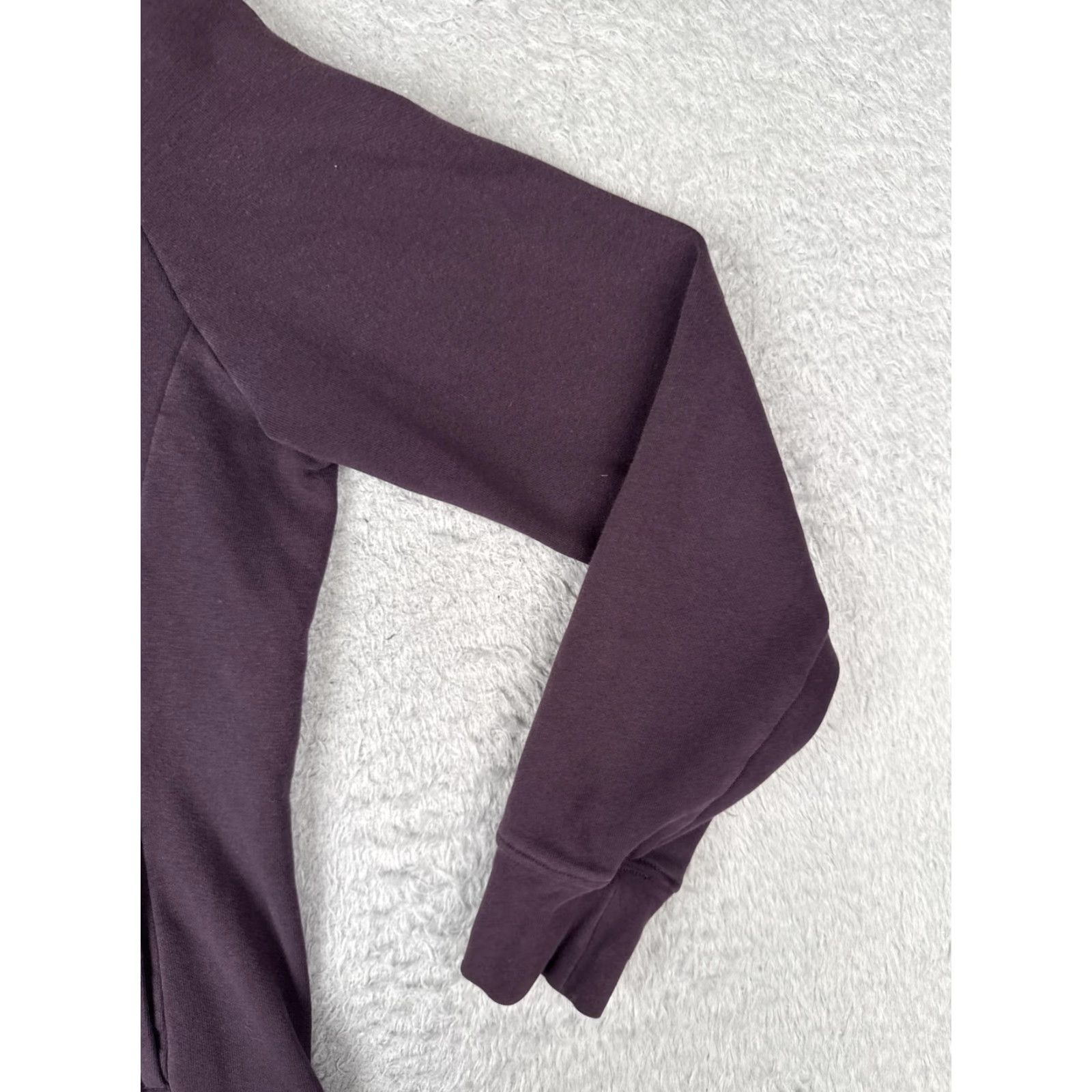 The North Face The North Face Hoodie Womens Medium Purple Pullover Logo Fleece Sweatshirt Size M / US 6-8 / IT 42-44 - 2 Thumbnail