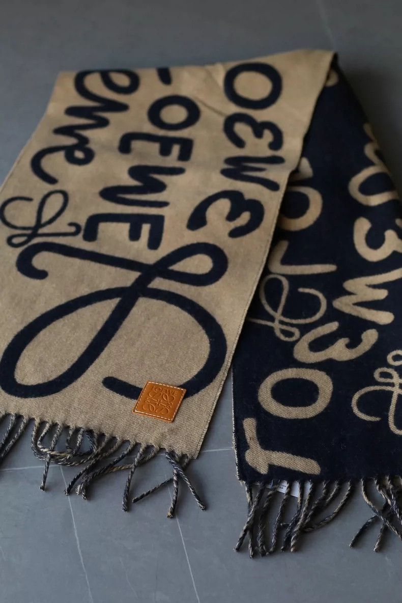 Loewe LOEWE Cashmere wool mixed fringe scarf black and brown Size ONE SIZE - 2 Thumbnail